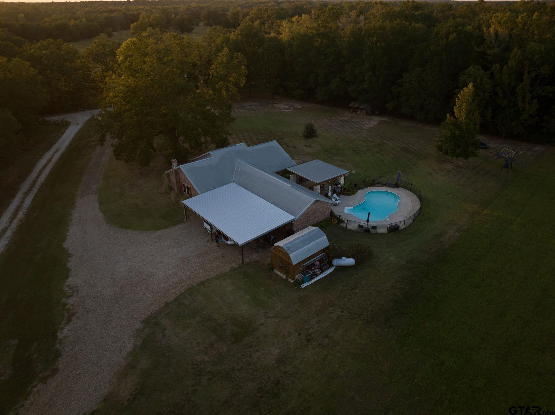 1663 County Road 1405