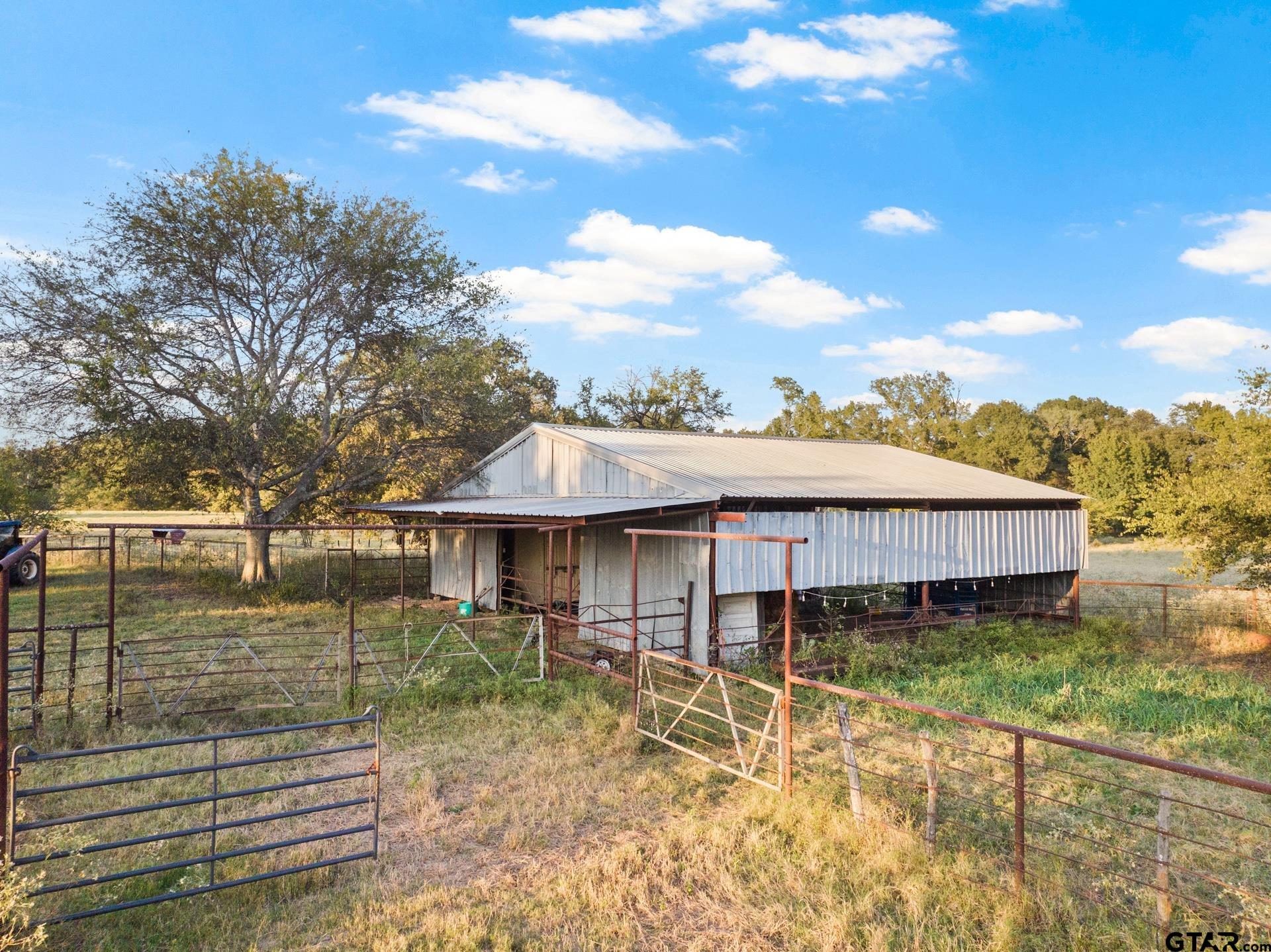 1663 County Road 1405