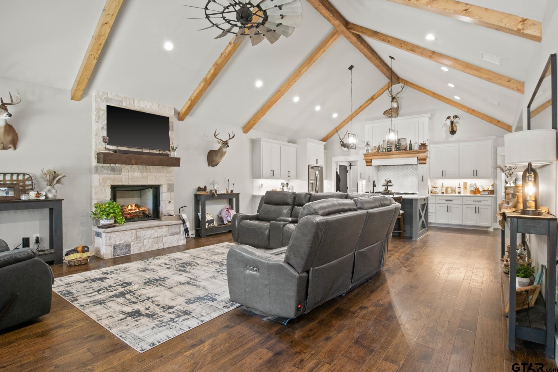 3465 County Road 1360