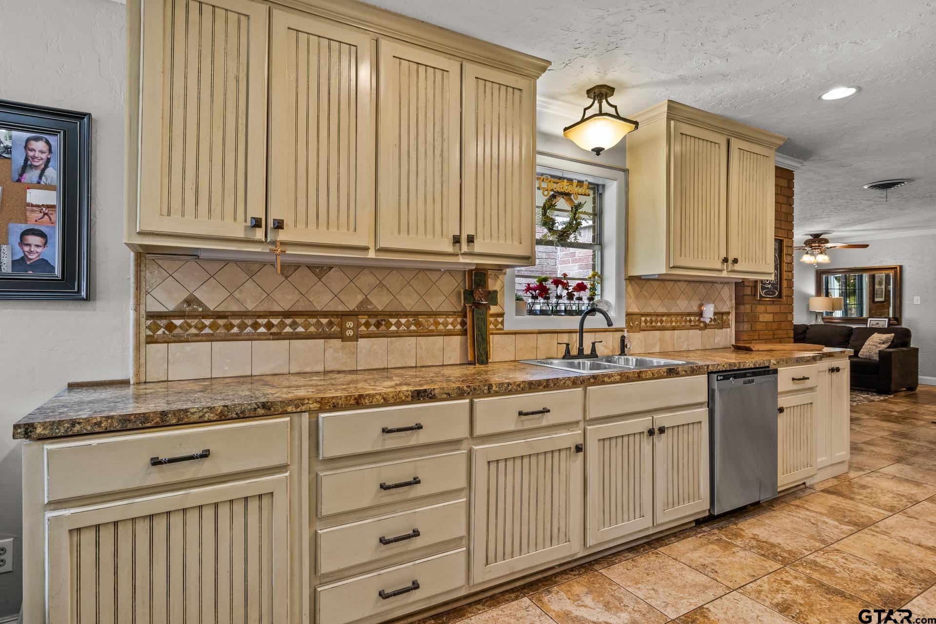 306 Dellwood Drive