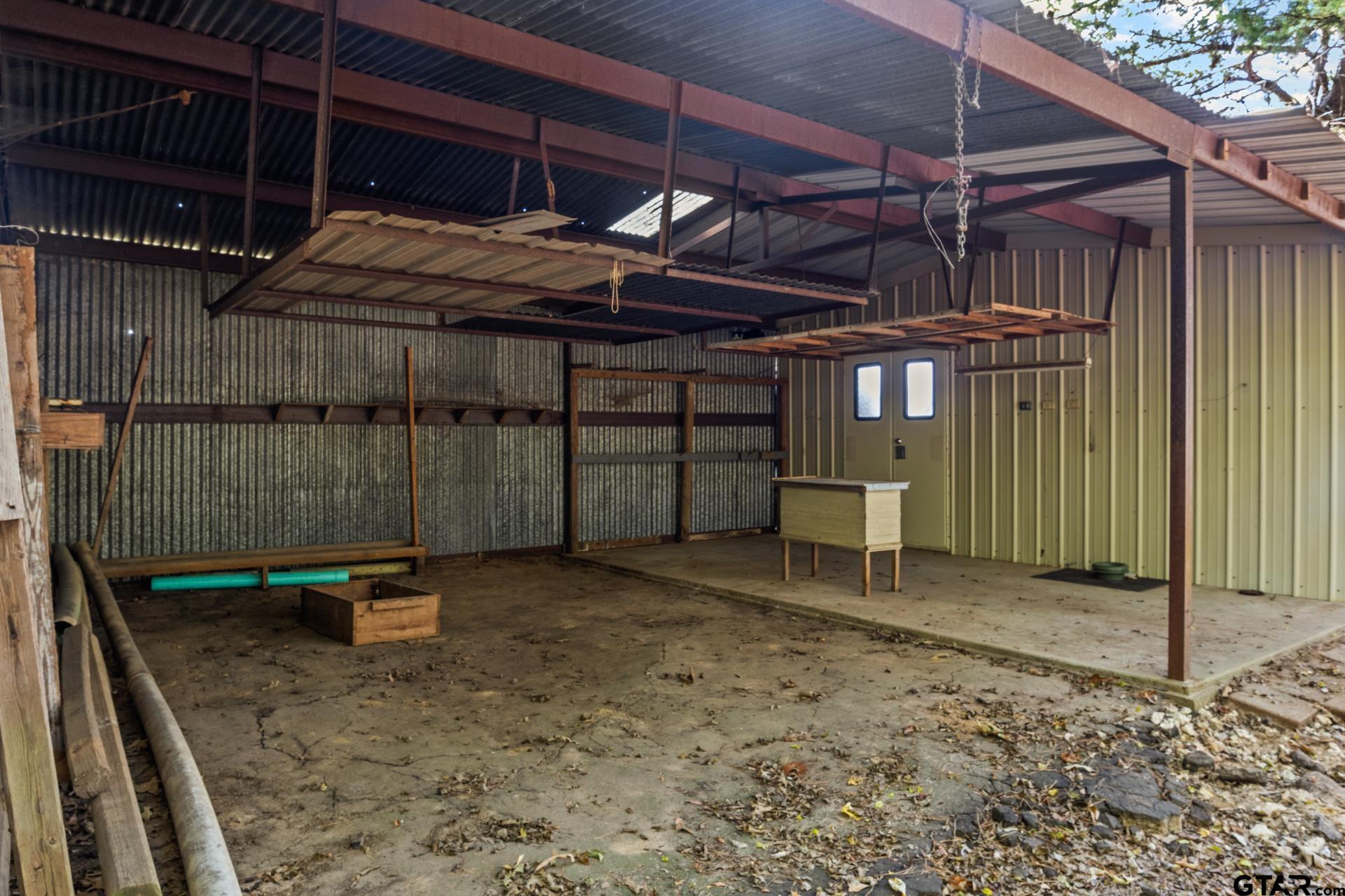 1570 County Road 3260