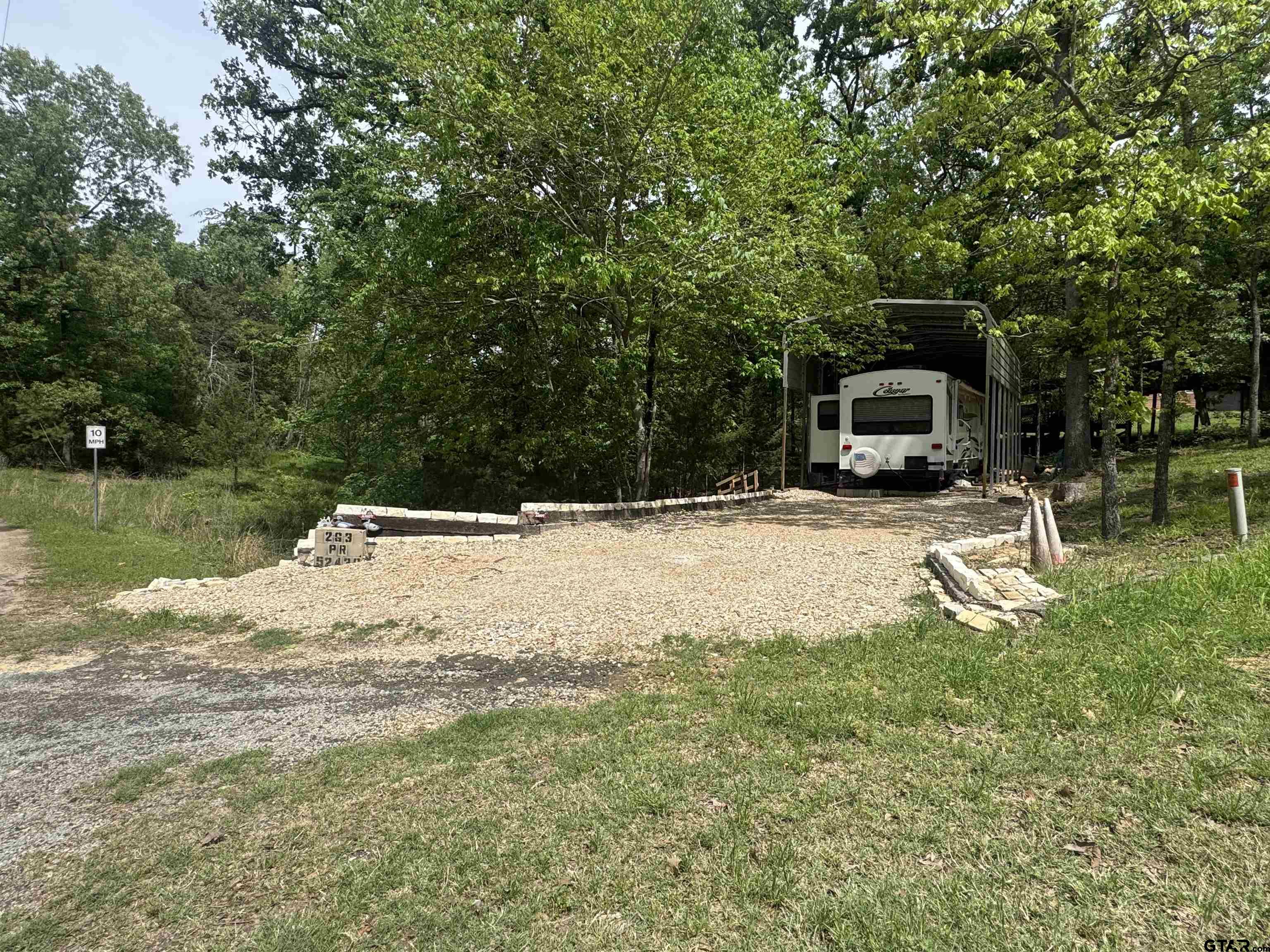 263 Private Road 52436