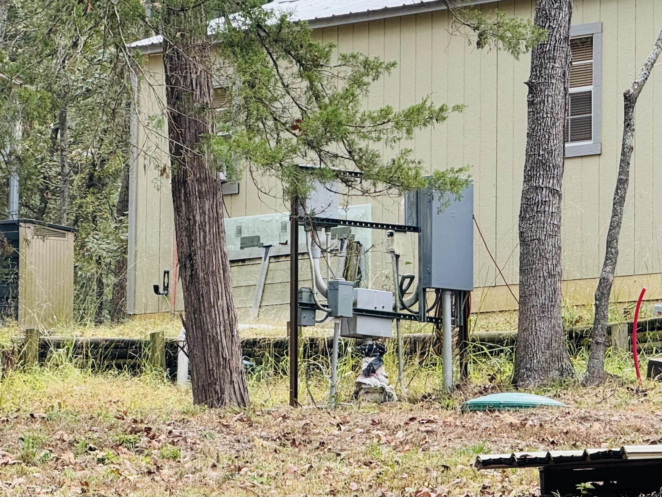 263 Private Road 52436