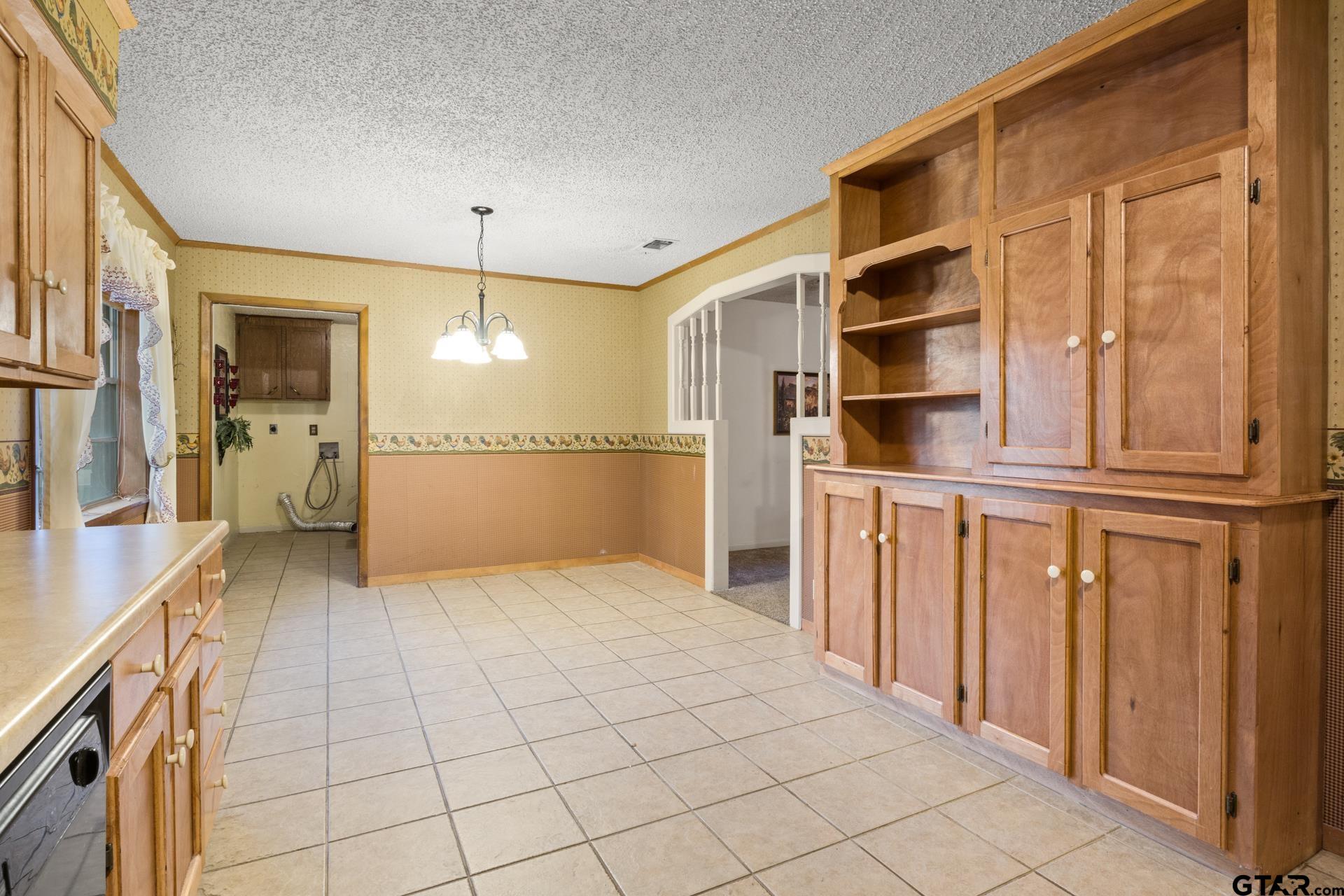 229 County Road 3215