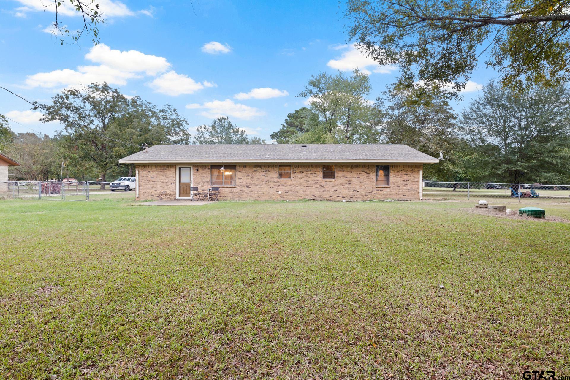 229 County Road 3215