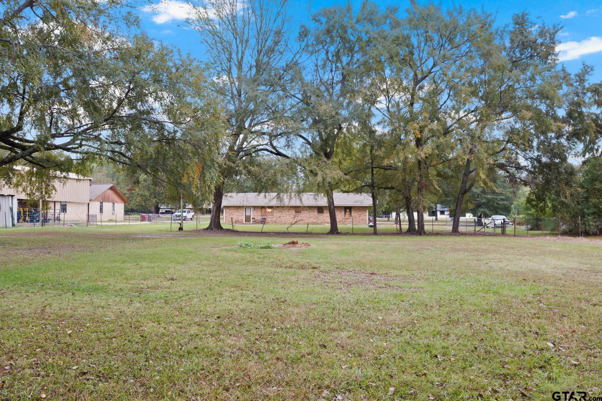 229 County Road 3215