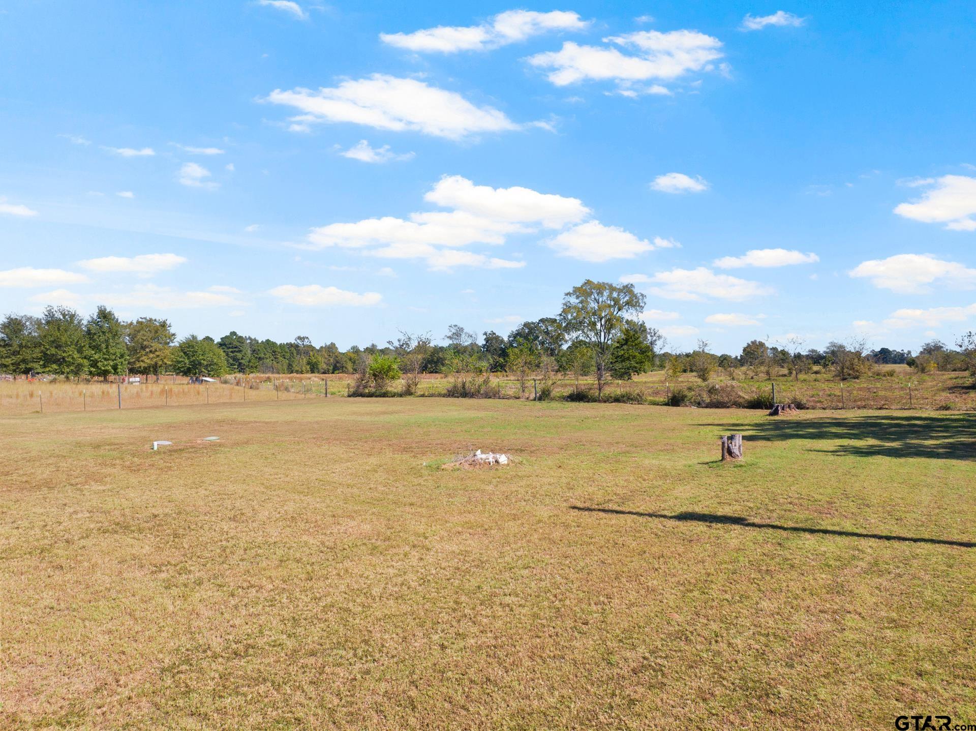 9108 N US Hwy 271