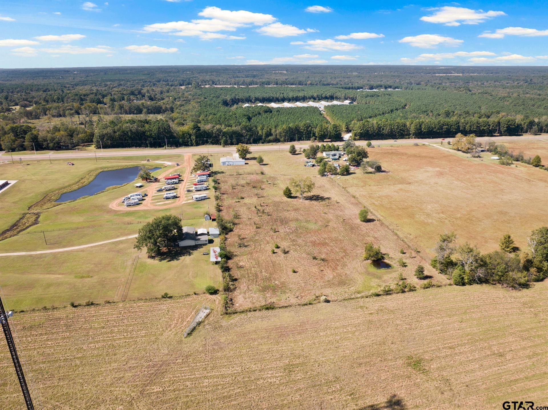 9108 N US Hwy 271