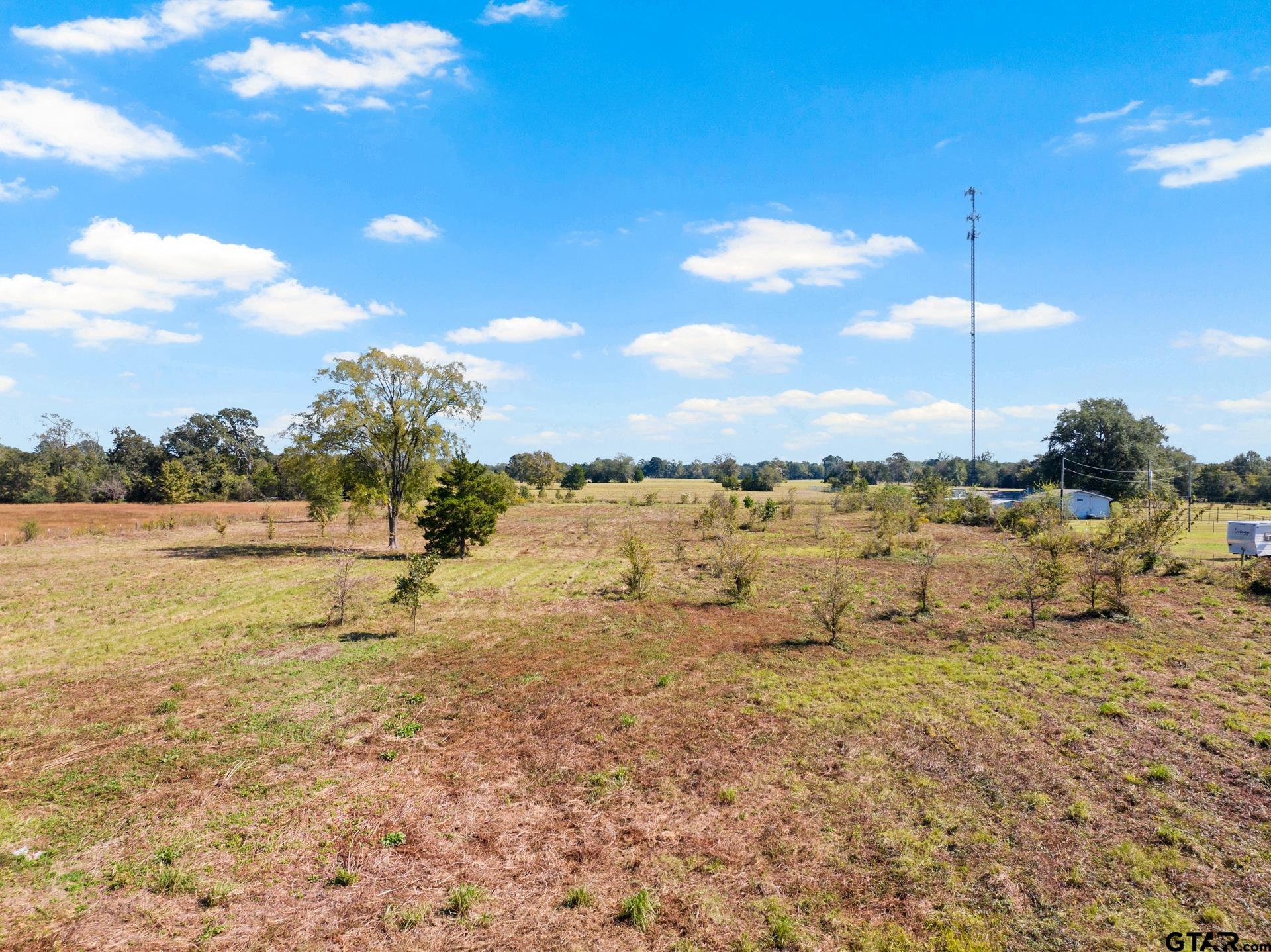 9108 N US Hwy 271
