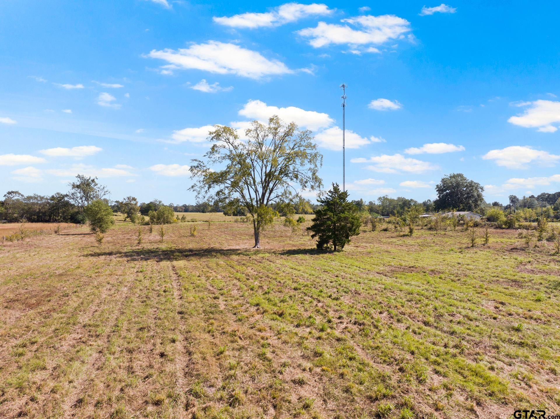 9108 N US Hwy 271