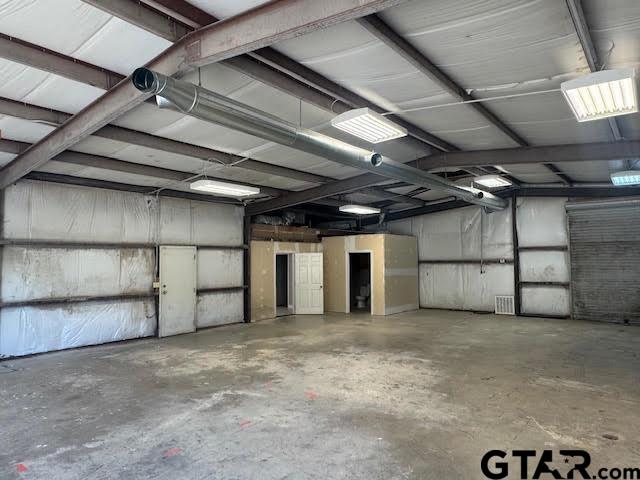 9108 N US Hwy 271