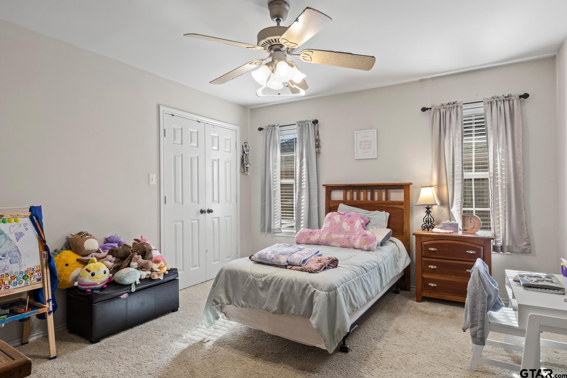 1012 Samuel Lane