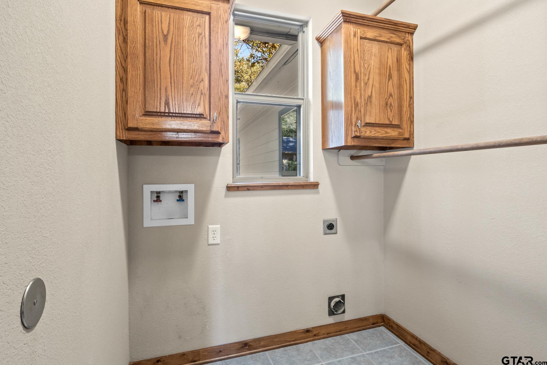 153 County Road 2433