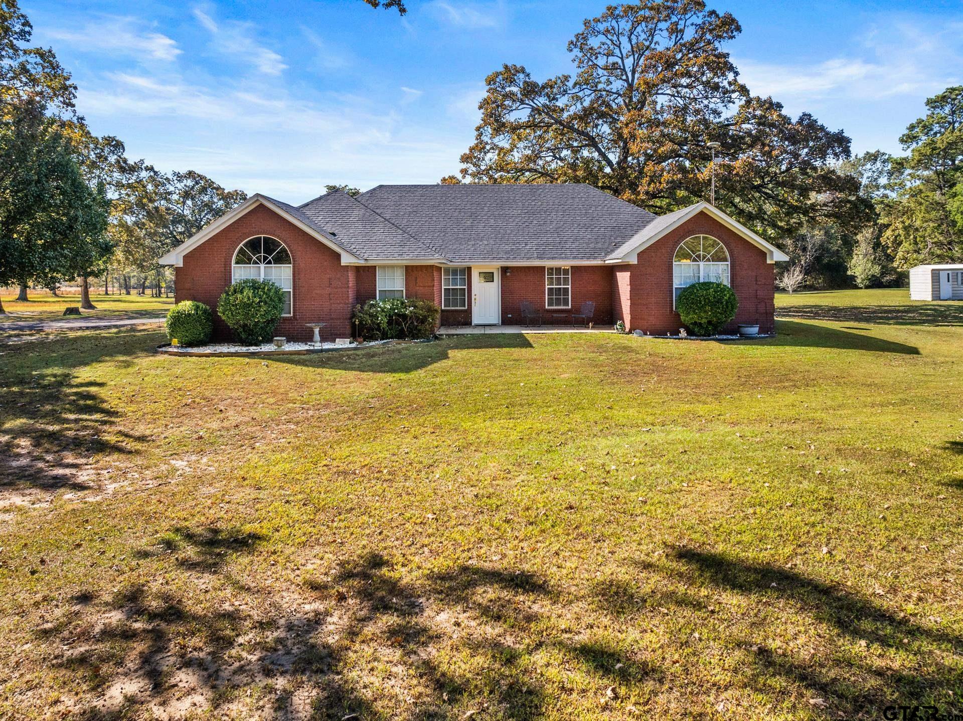 1227 County Road 3327