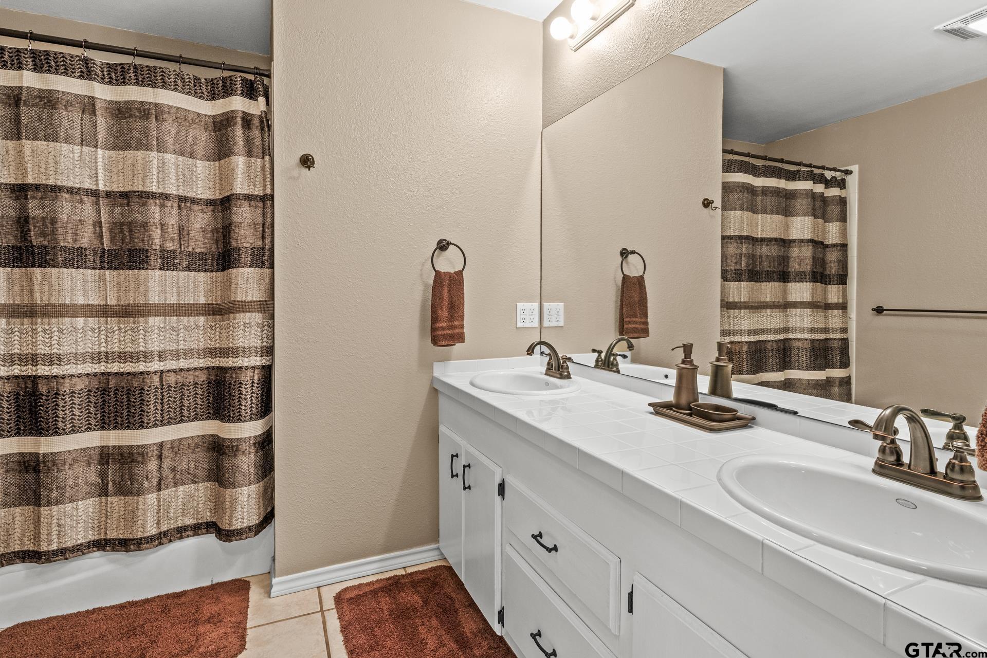 1227 County Road 3327