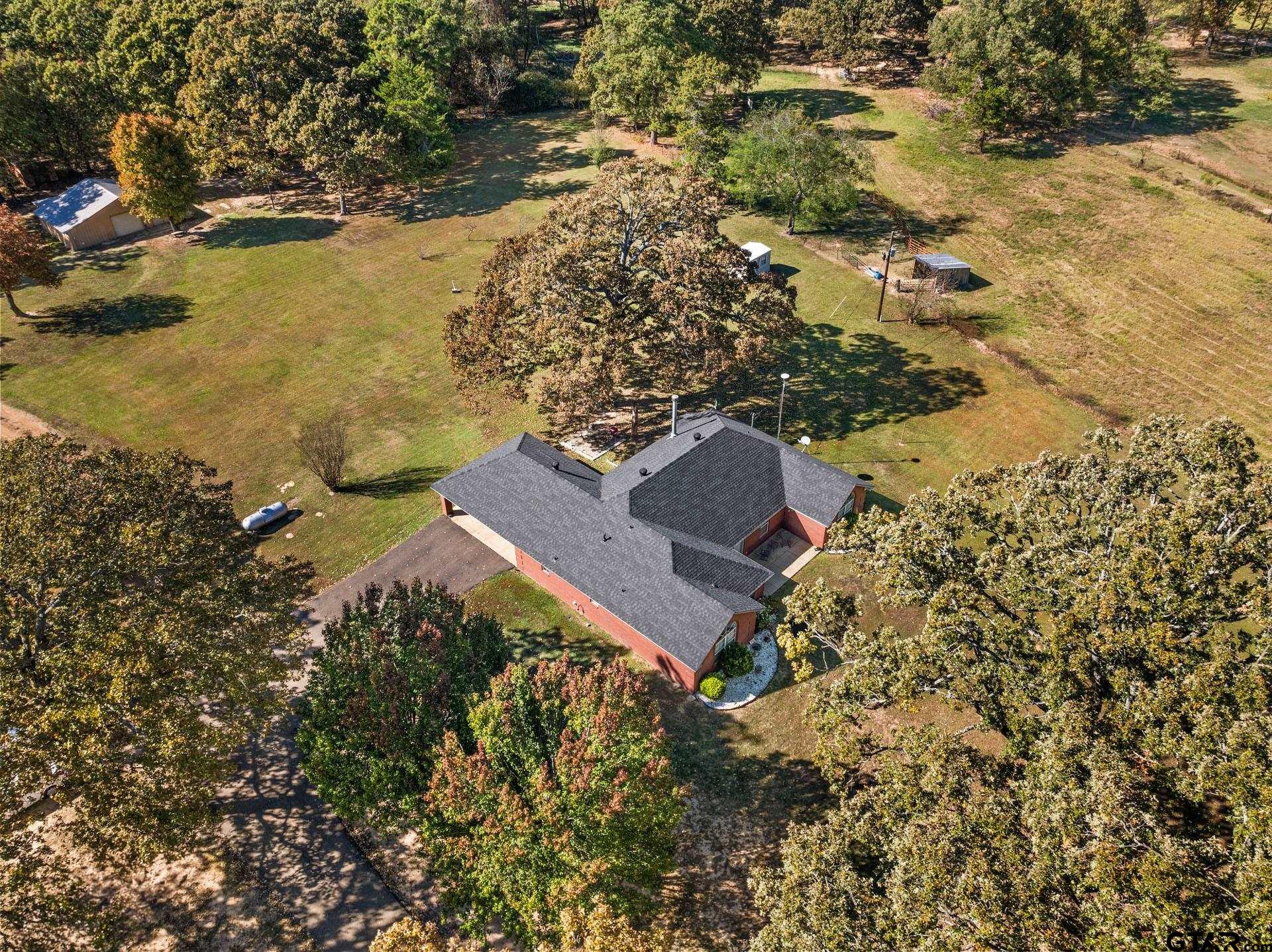 1227 County Road 3327