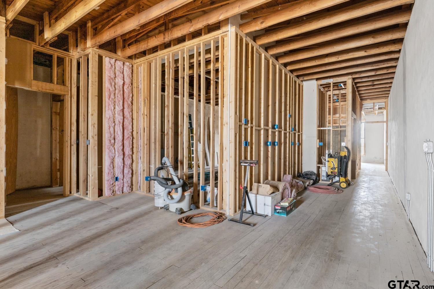 207 & 209 N Jefferson Ave