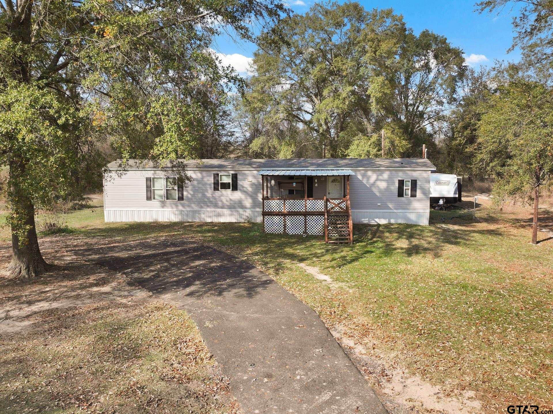 944 County Road 1240