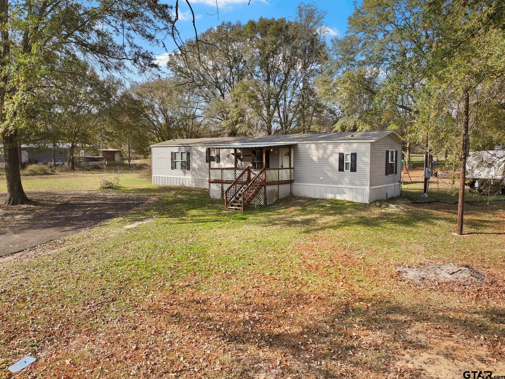 944 County Road 1240
