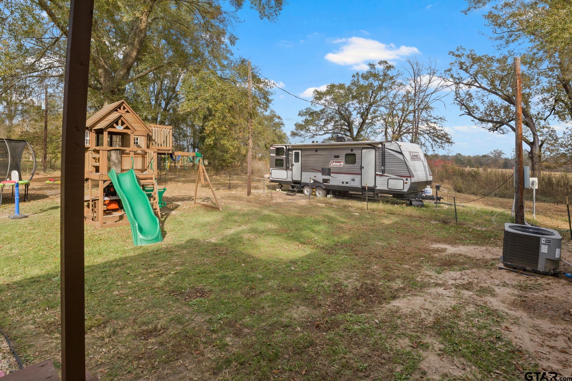 944 County Road 1240