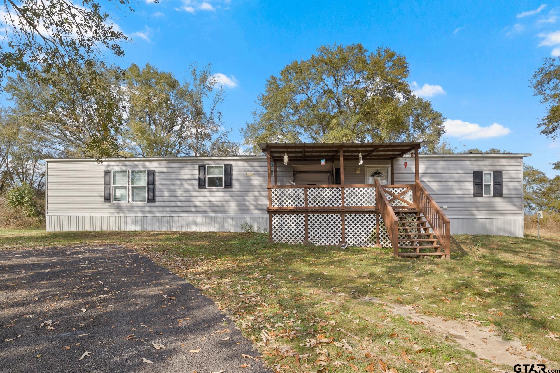 944 County Road 1240