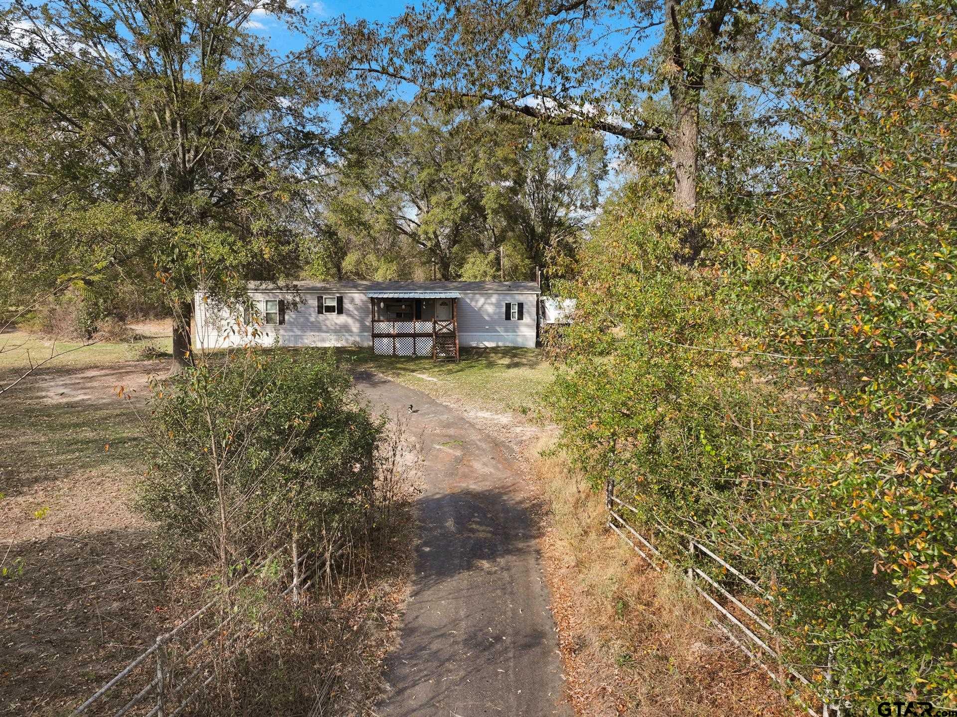 944 County Road 1240