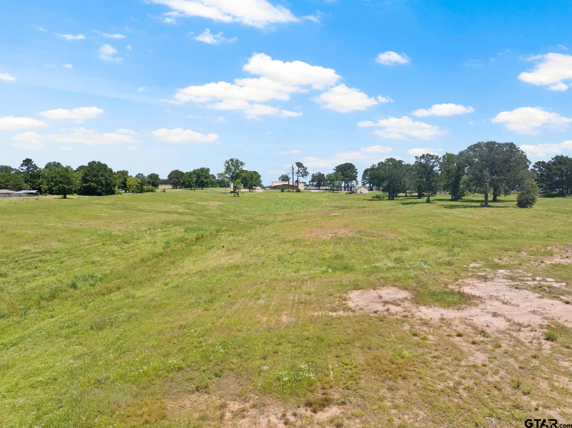 10 AC W Interstate 30 Service Road