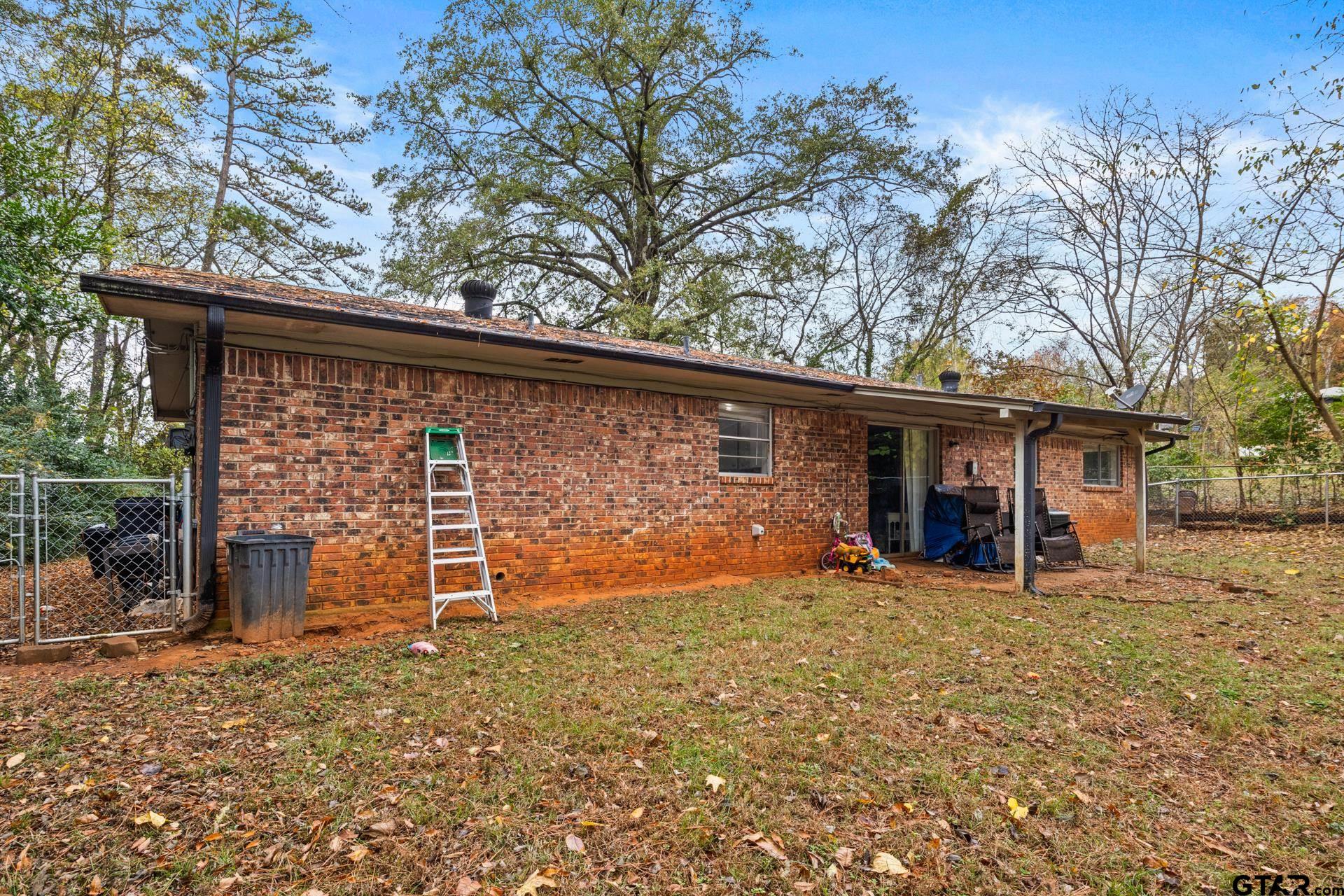 222 Mountain View Dr.