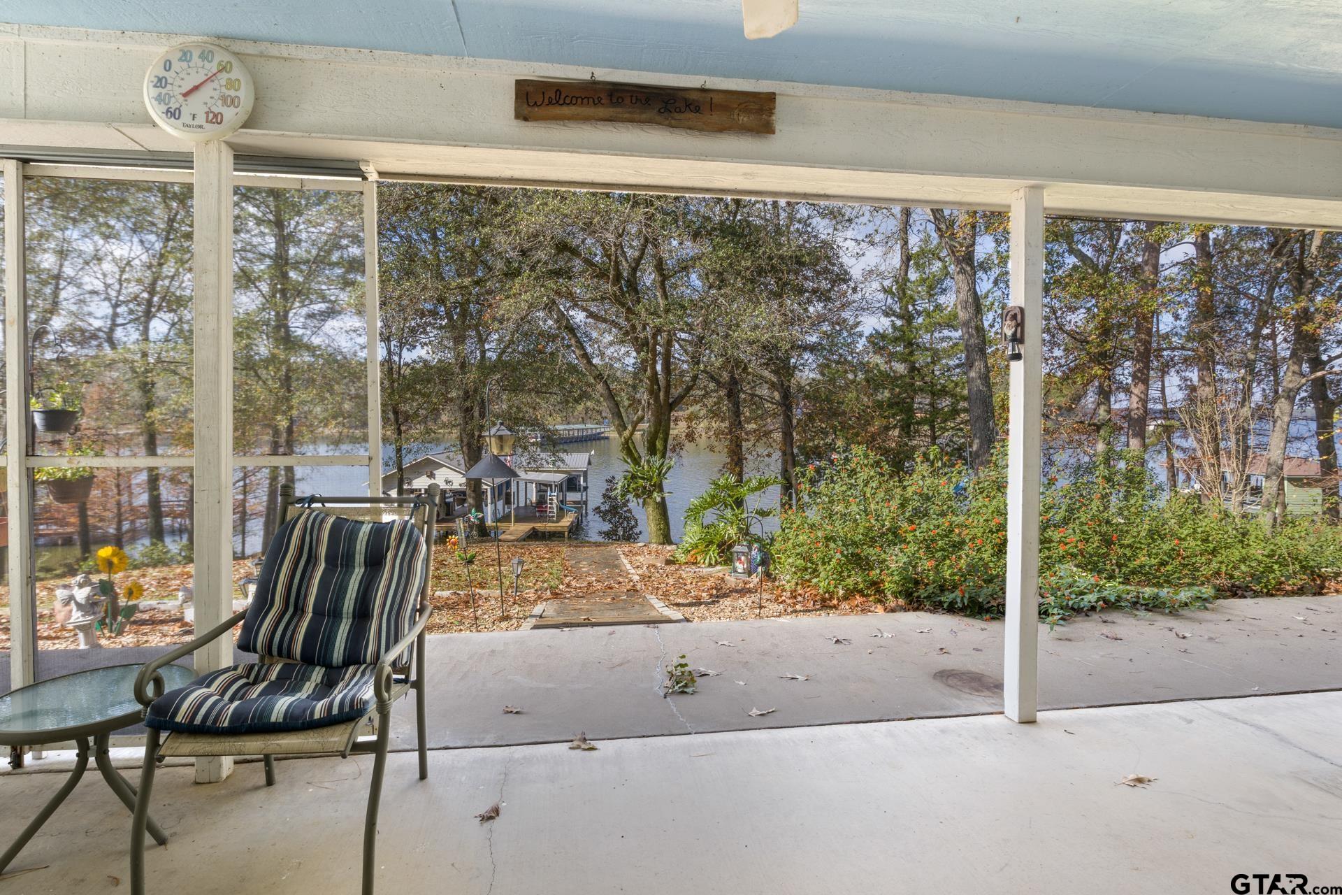 190 County Road 2452