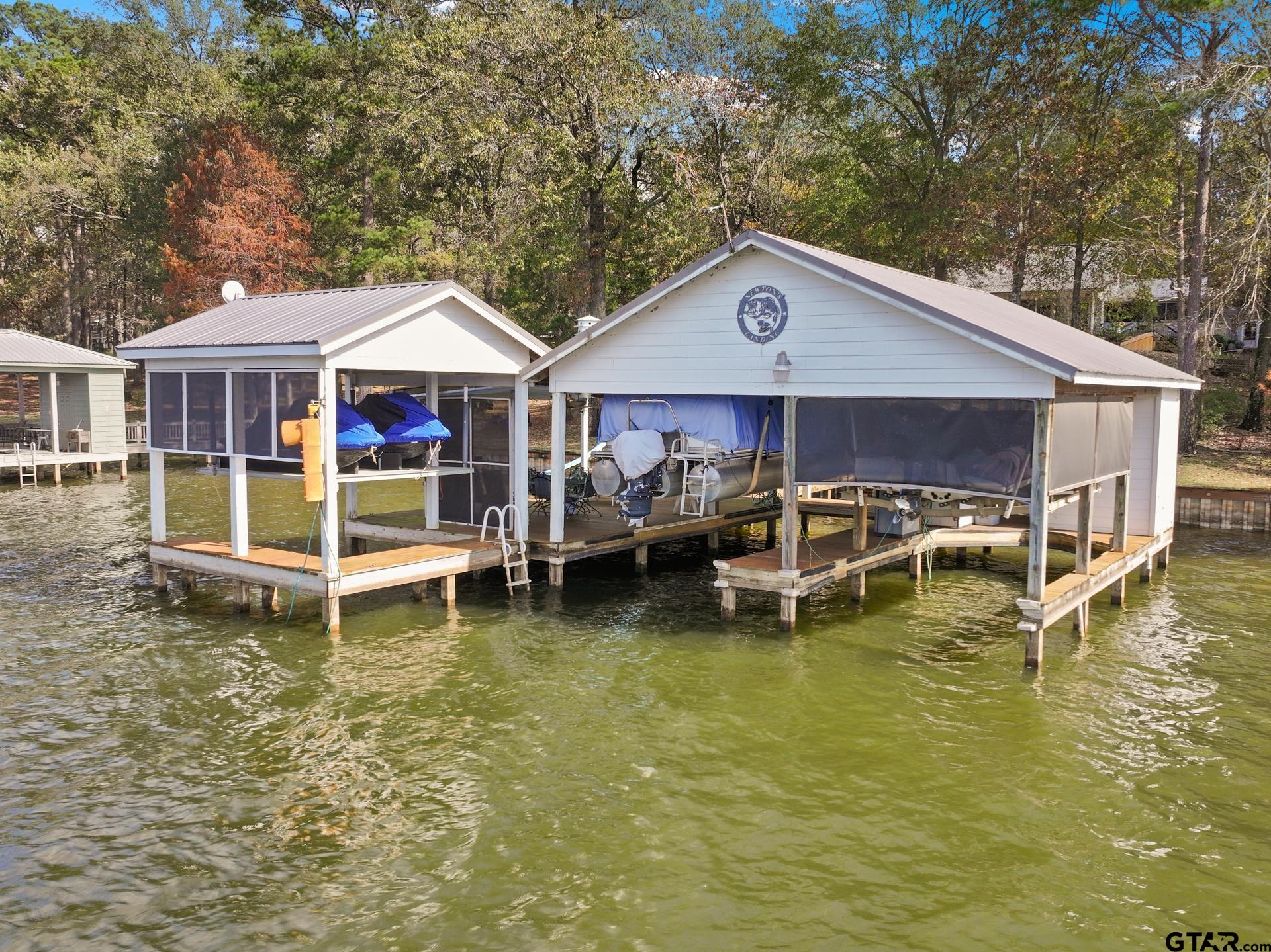 190 County Road 2452