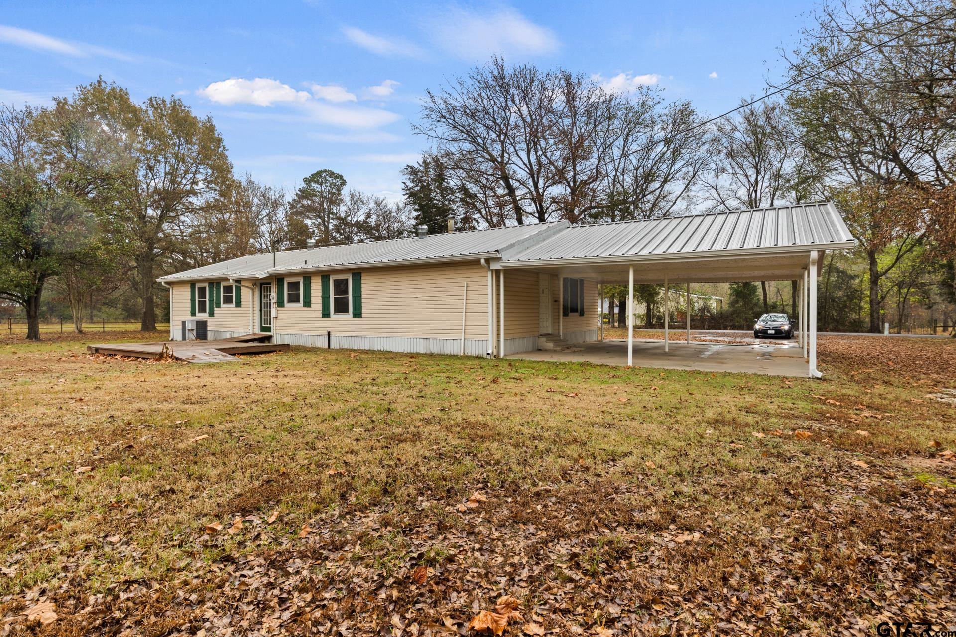 2638 SE County Road 4115