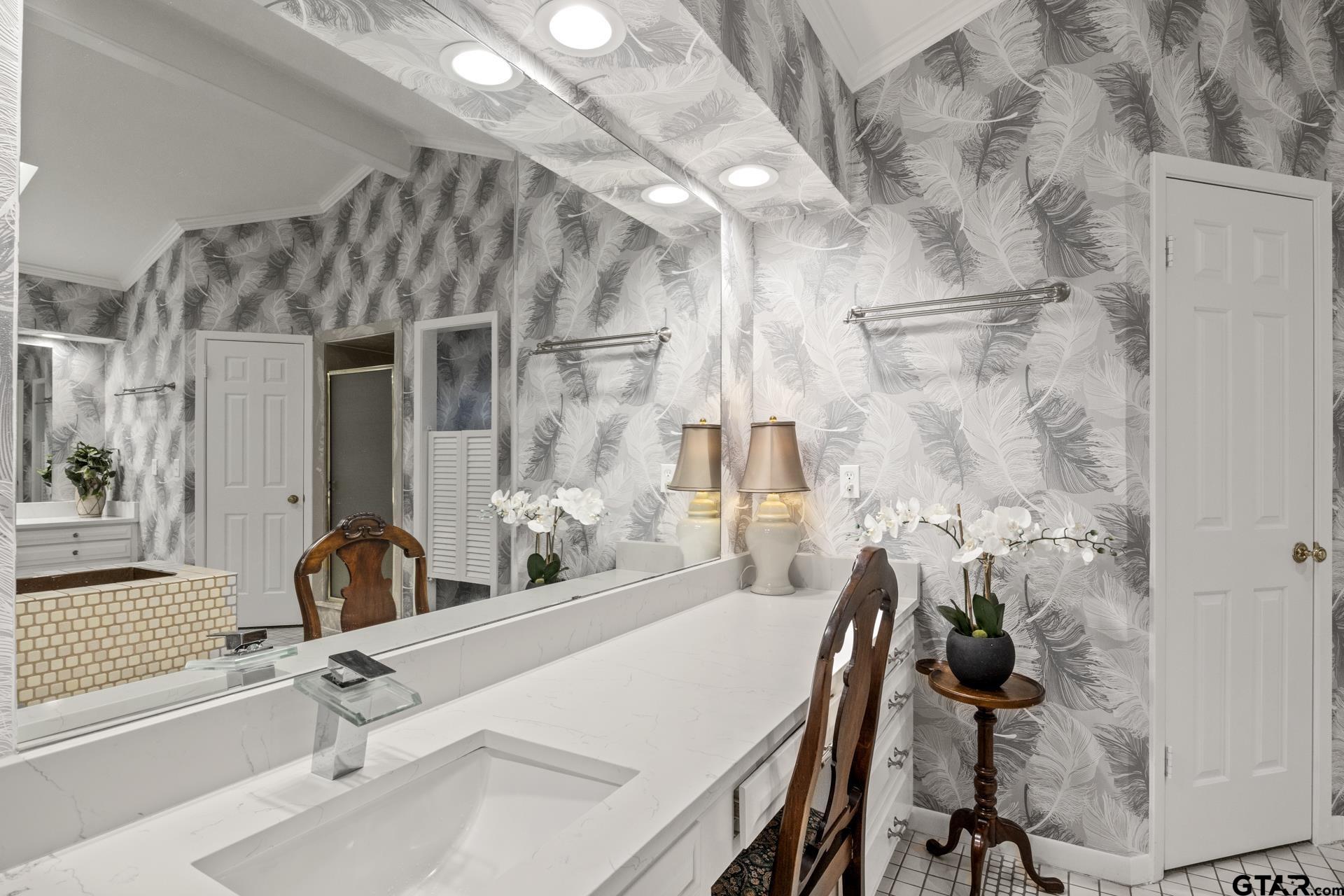 201 Country Club Drive