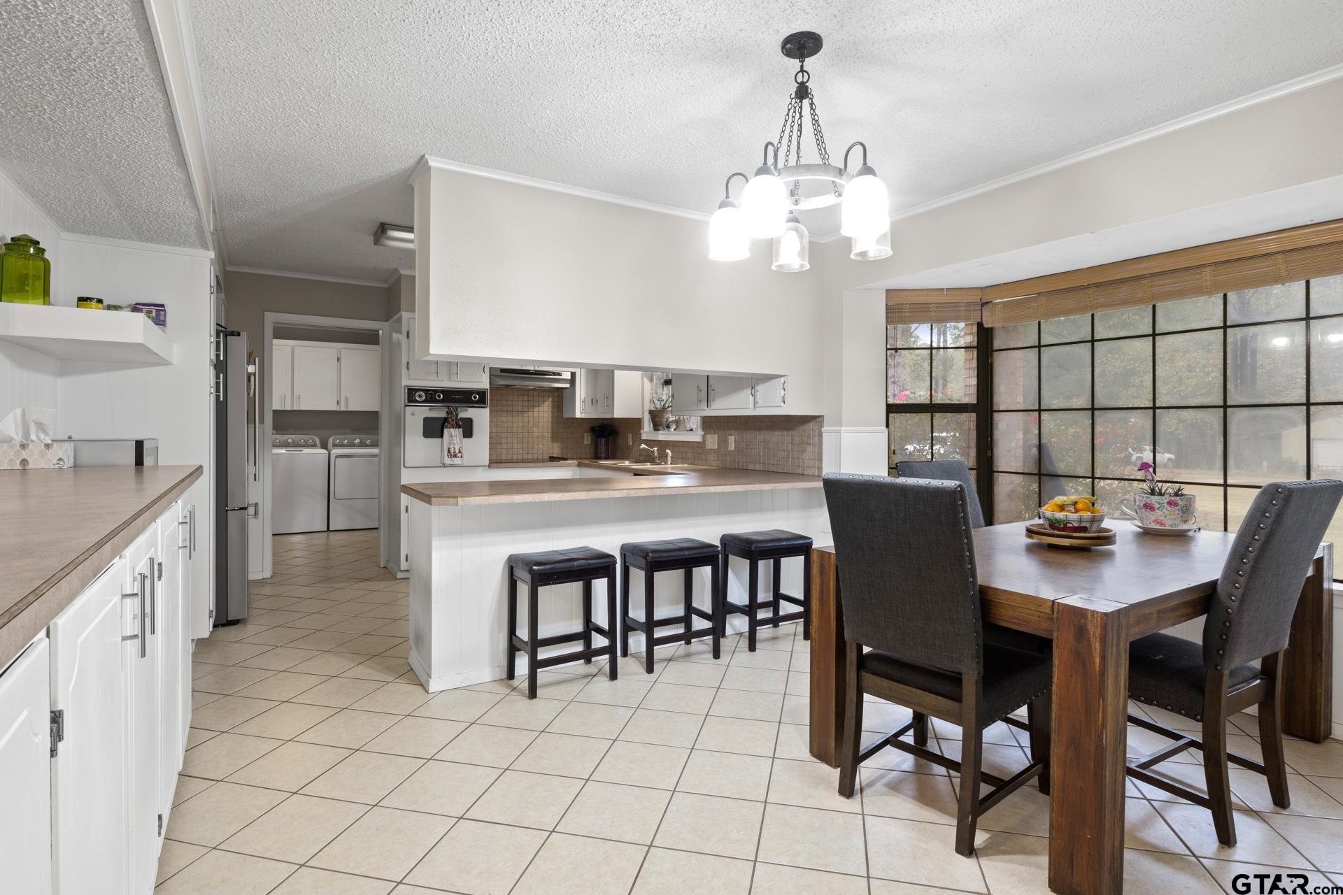 195 County Road 4164