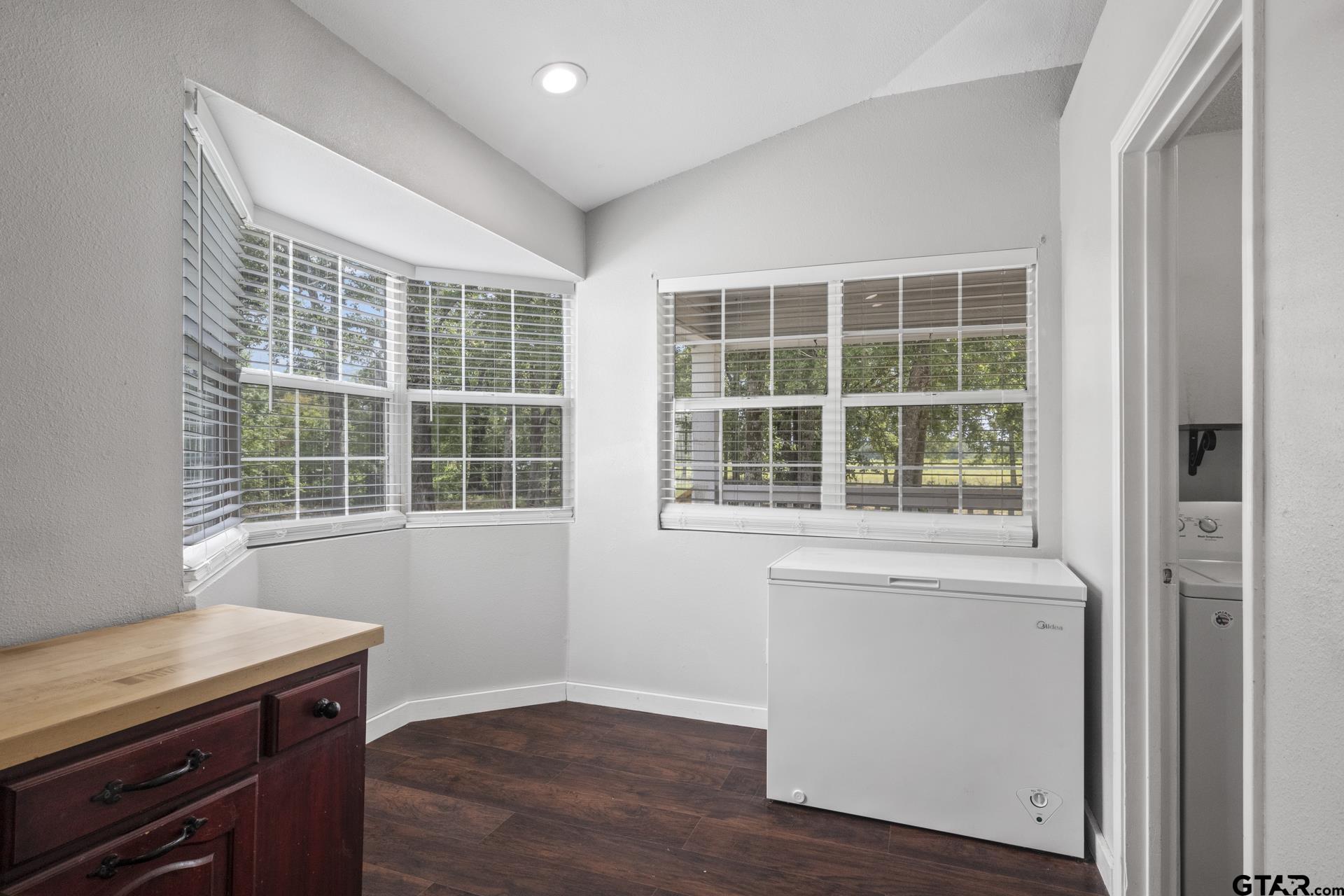 5536 County Road 1905