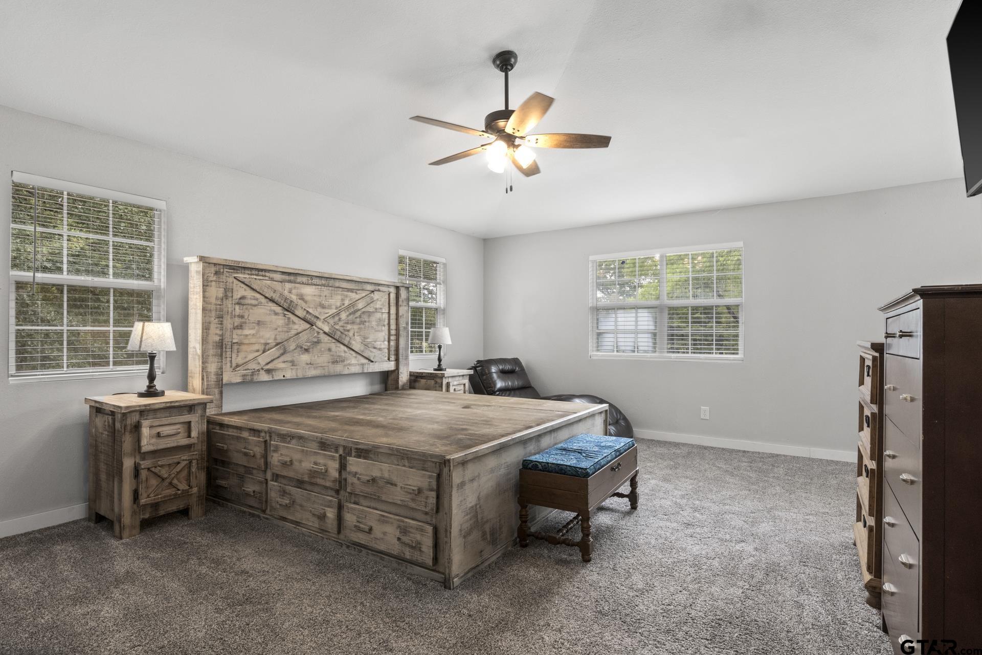 5536 County Road 1905