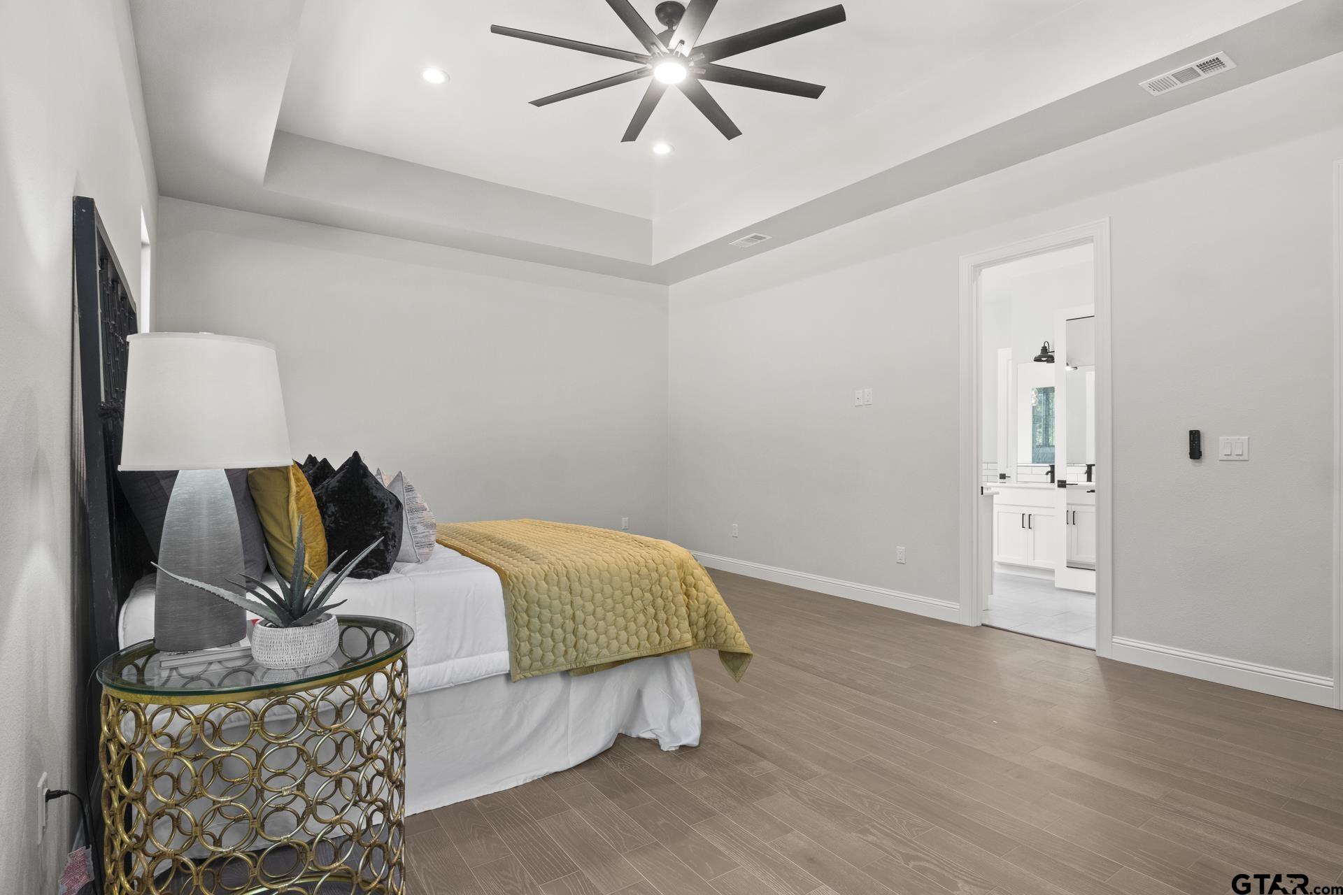 1013 County Road 4420