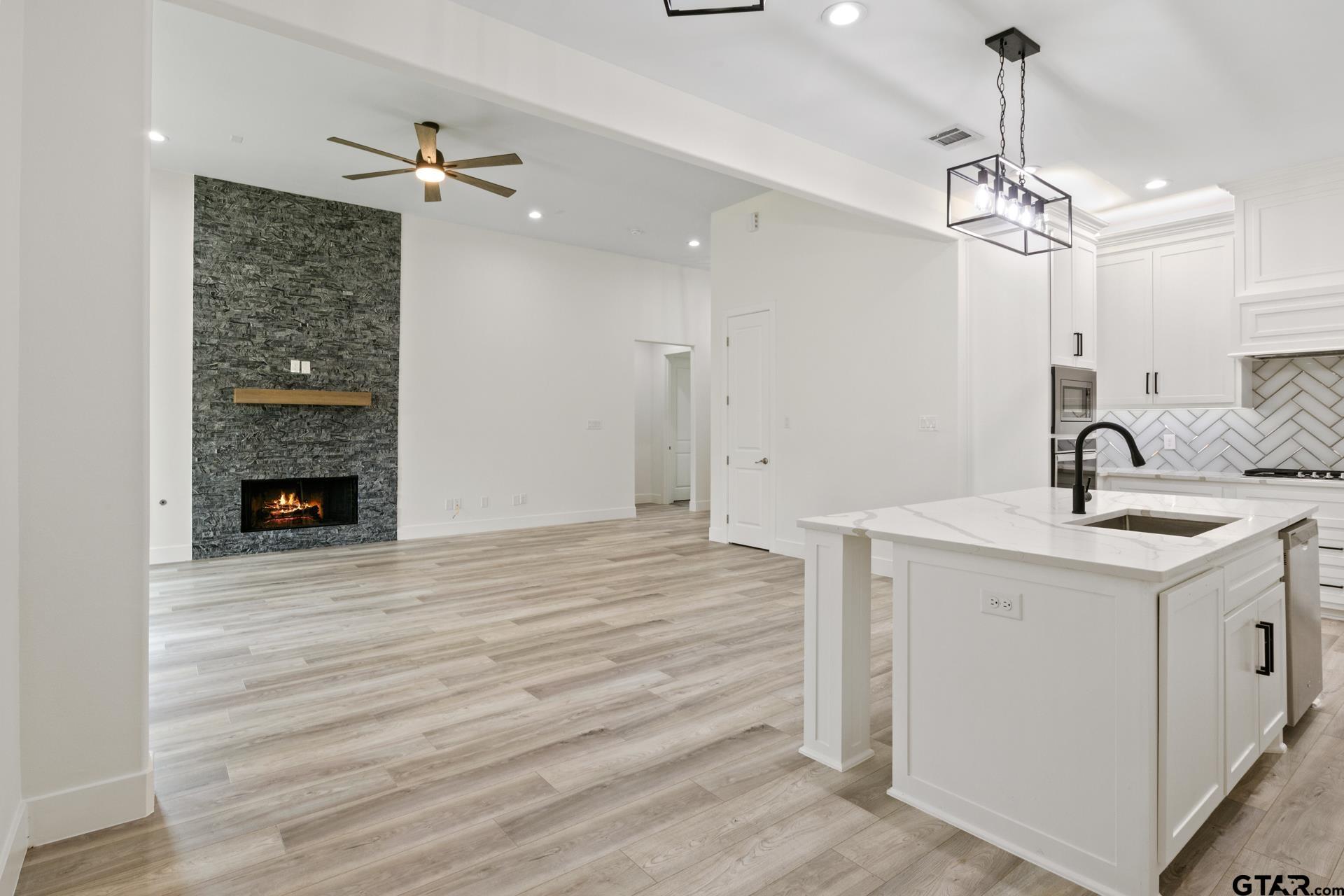 255 Kathryn's Ct