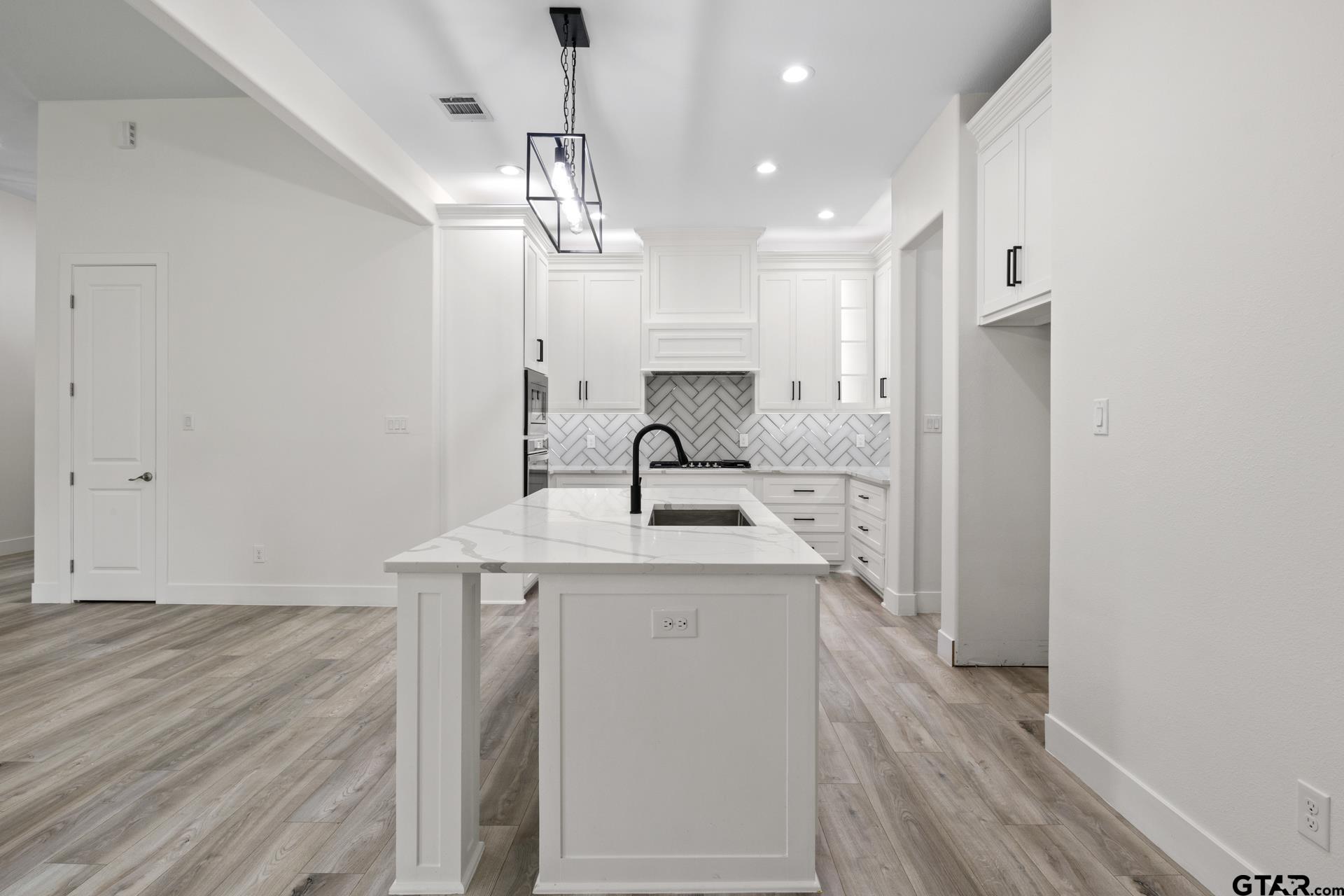 255 Kathryn's Ct