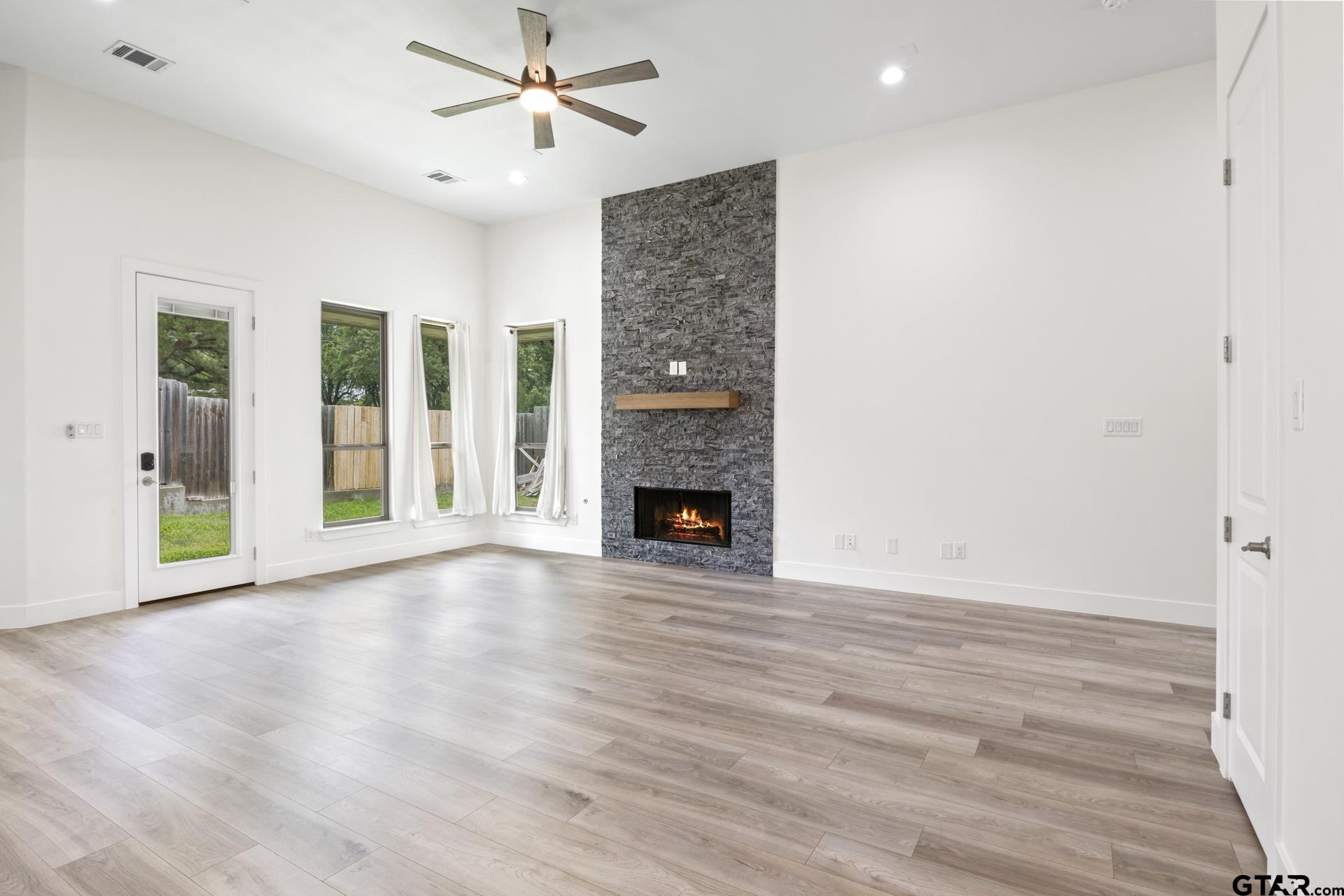 255 Kathryn's Ct