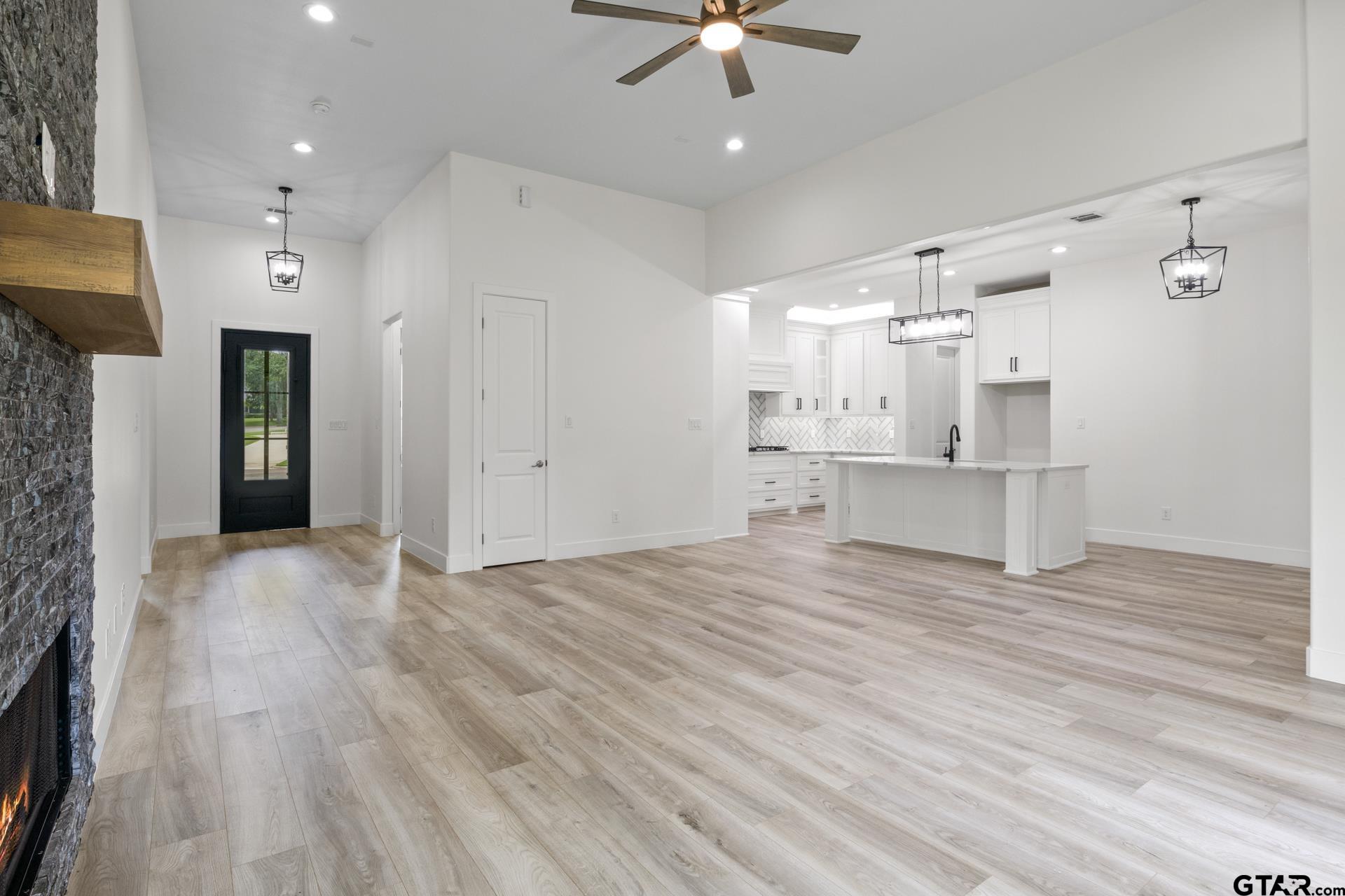 255 Kathryn's Ct