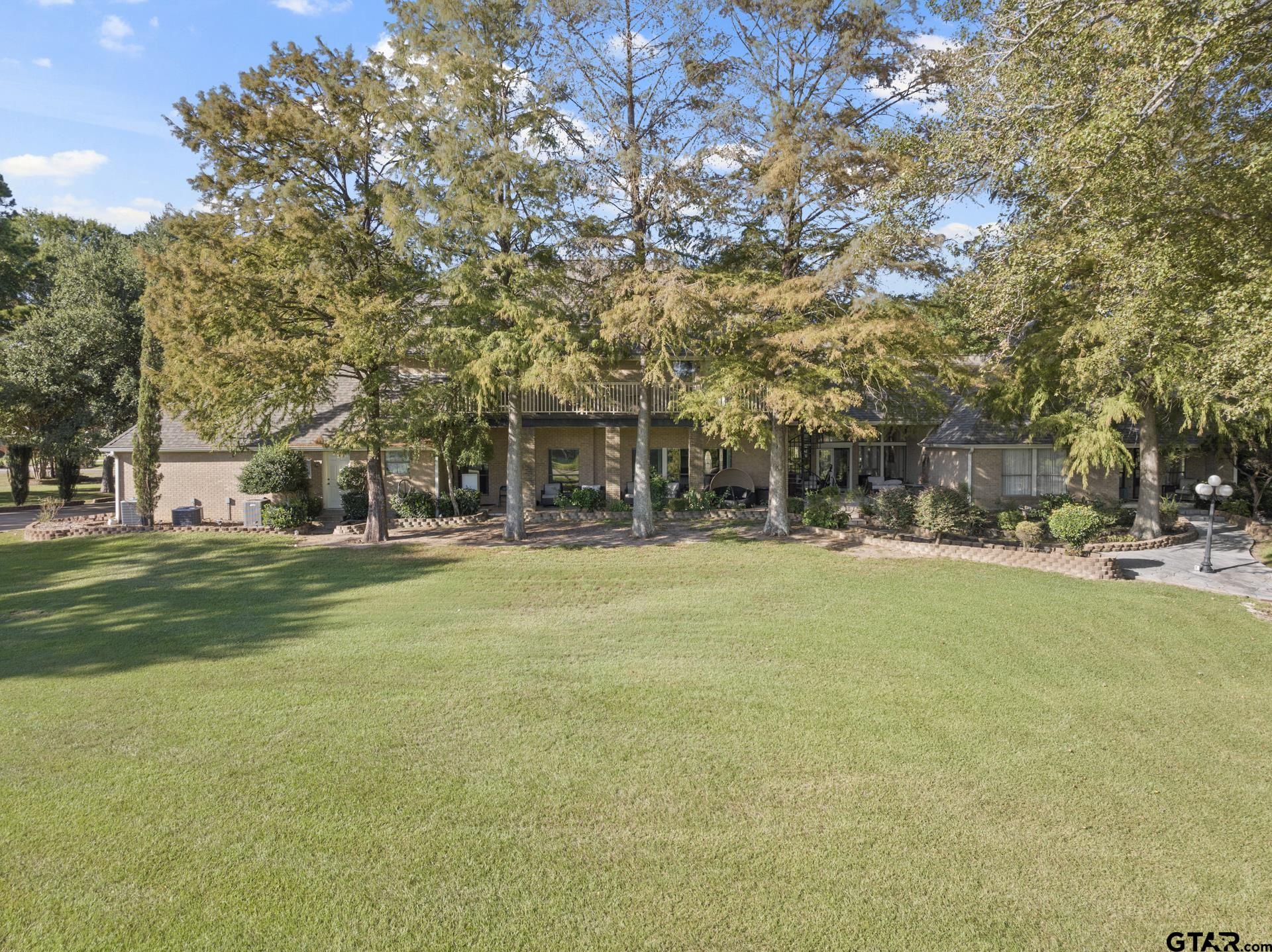 201 Country Club Drive