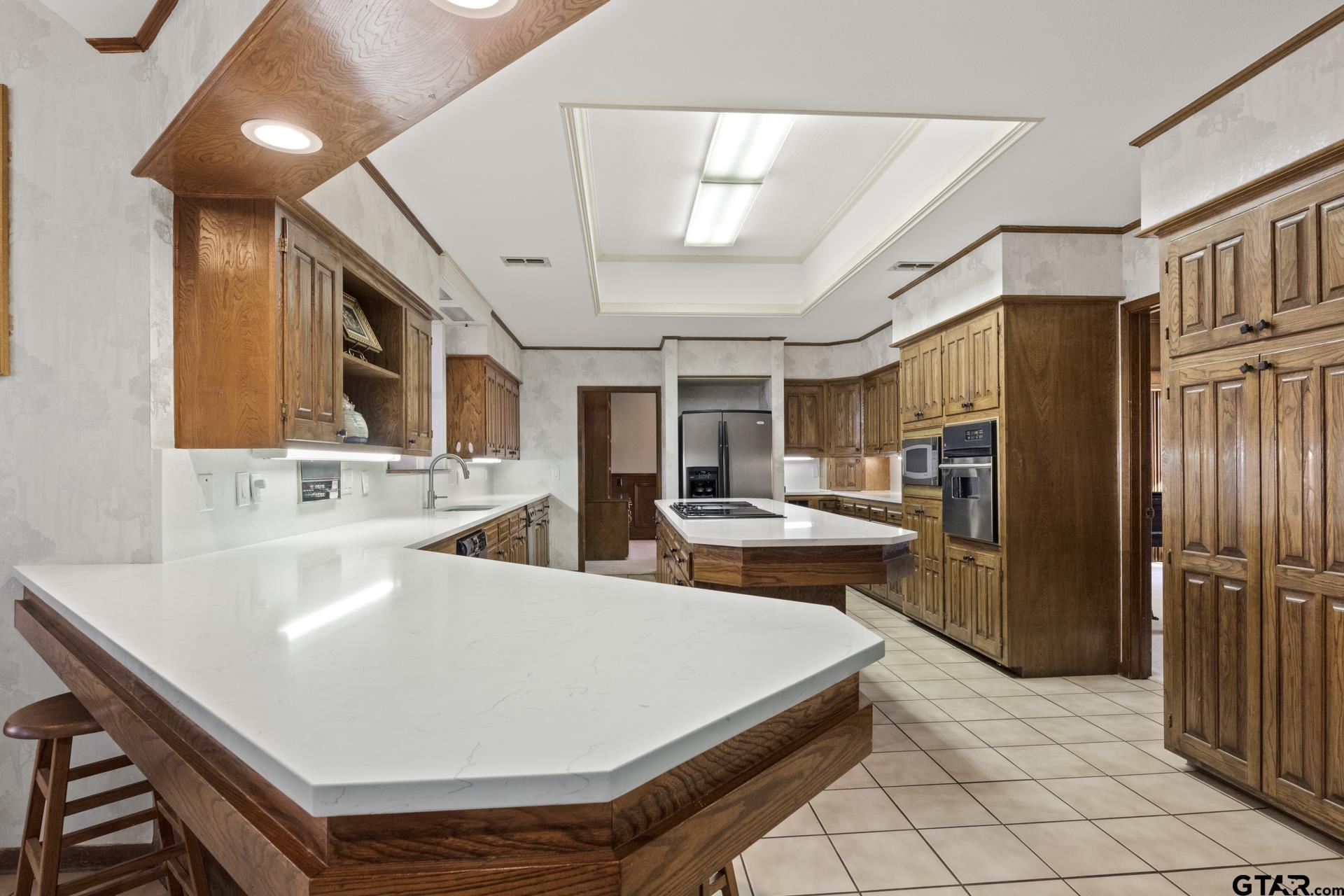 201 Country Club Drive