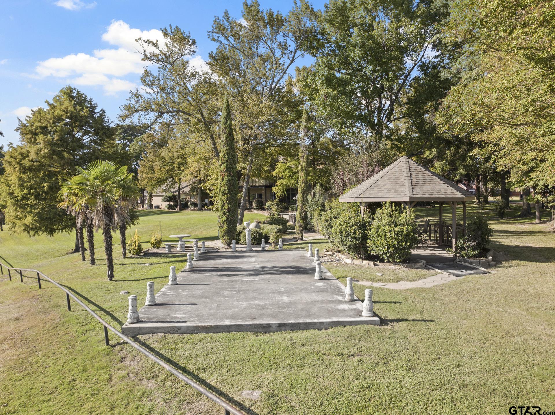 201 Country Club Drive