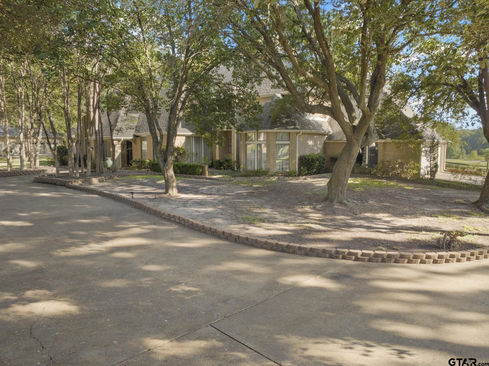 201 Country Club Drive