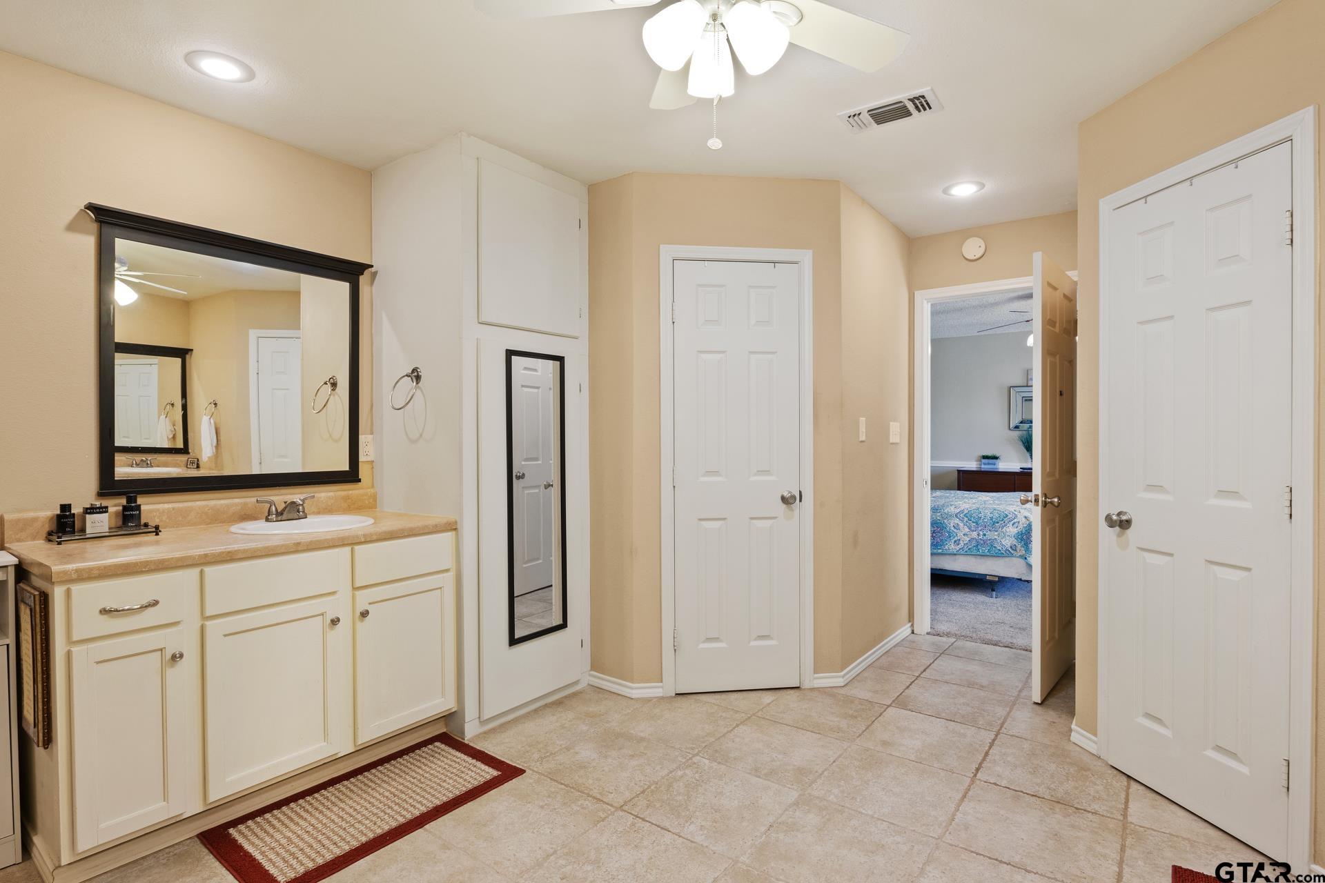 508 Brookwood