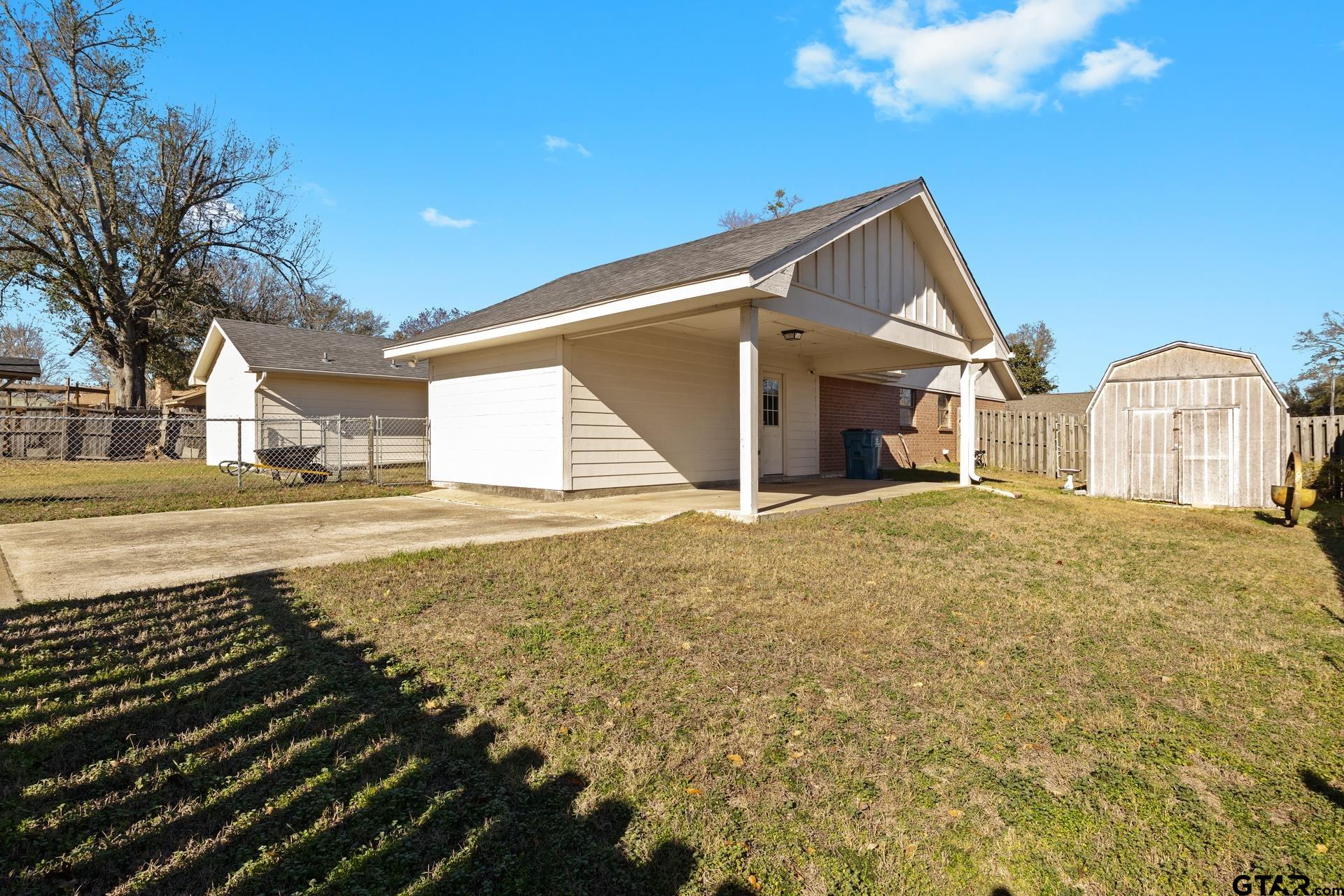 508 Brookwood