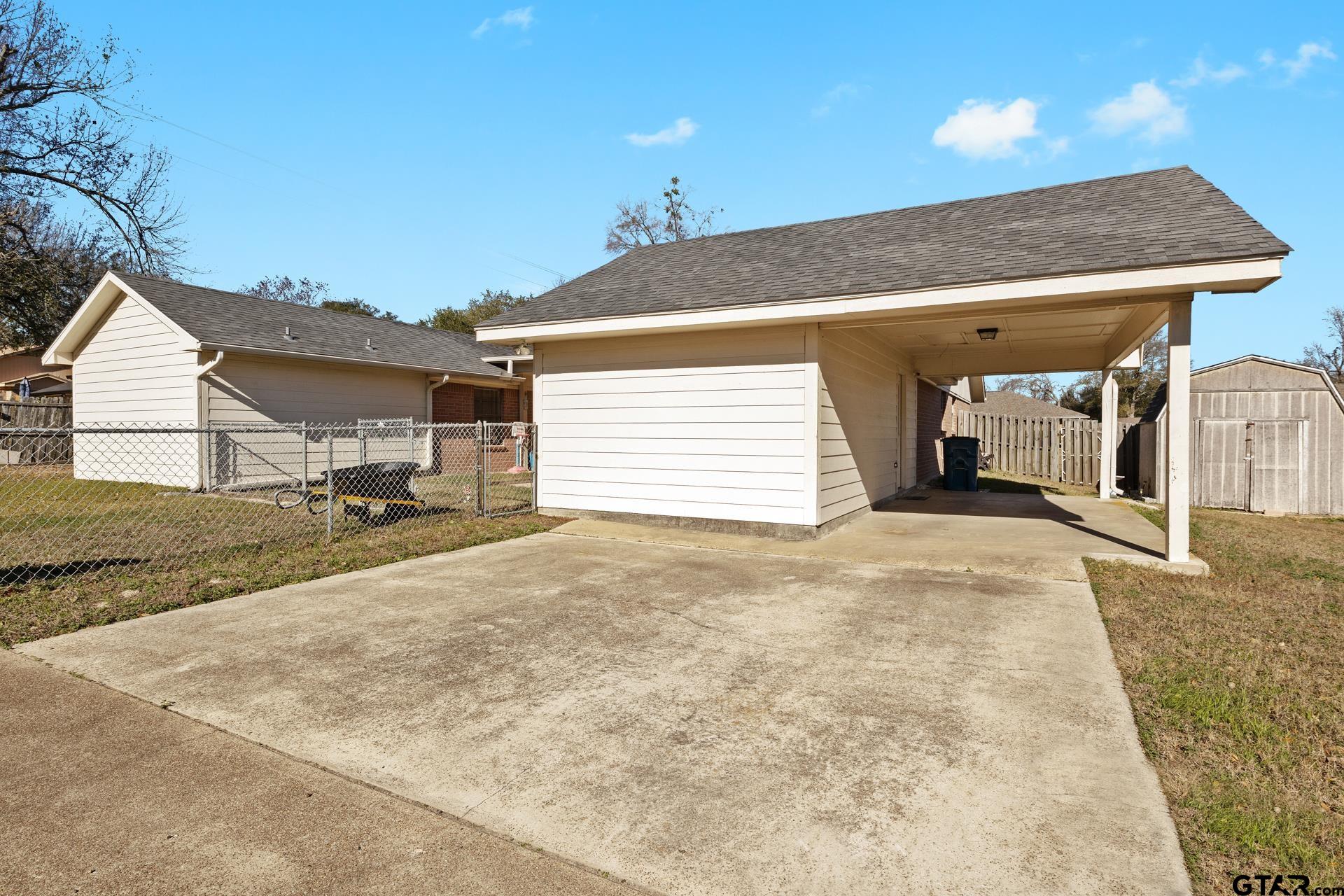 508 Brookwood