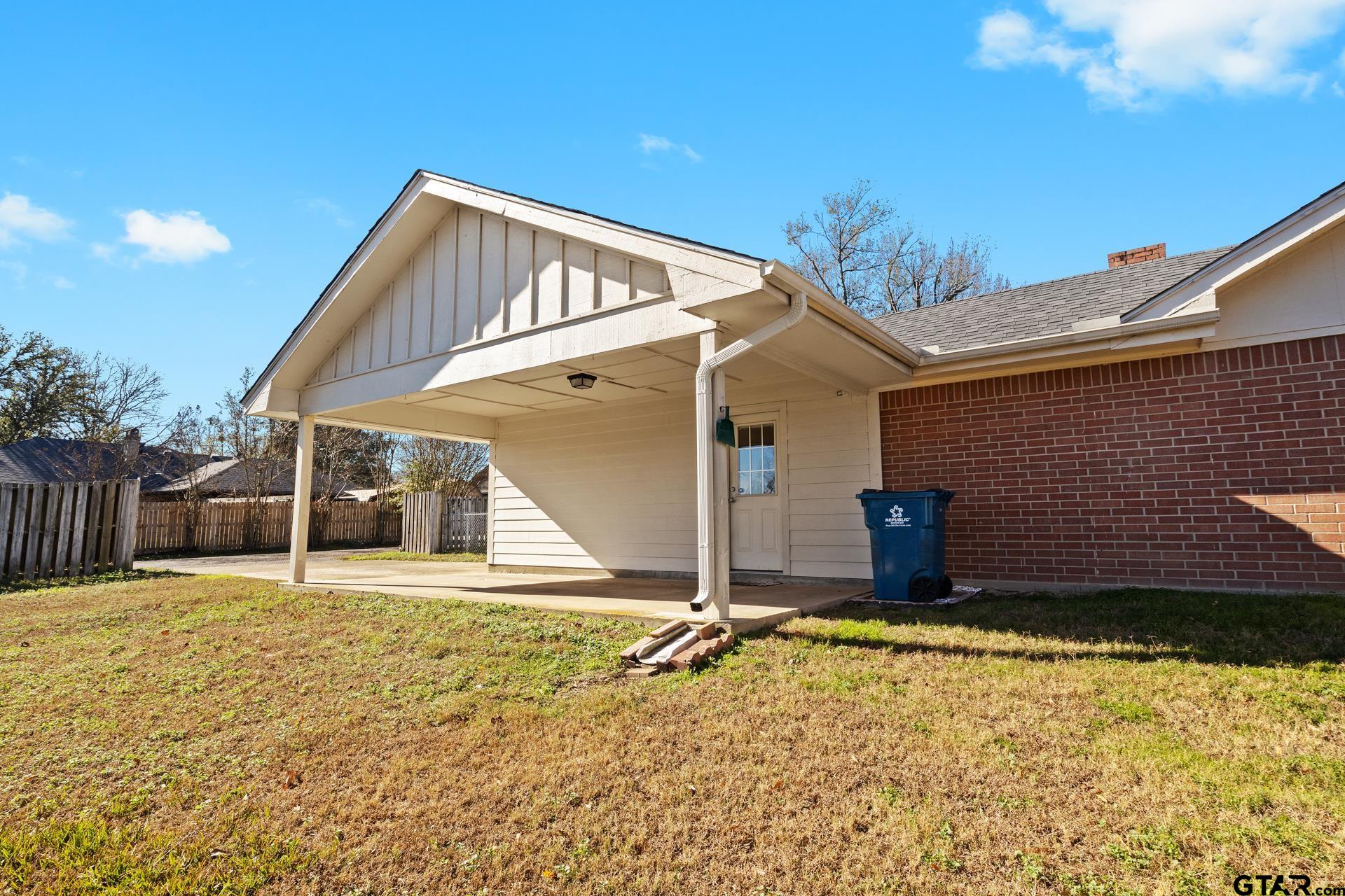 508 Brookwood