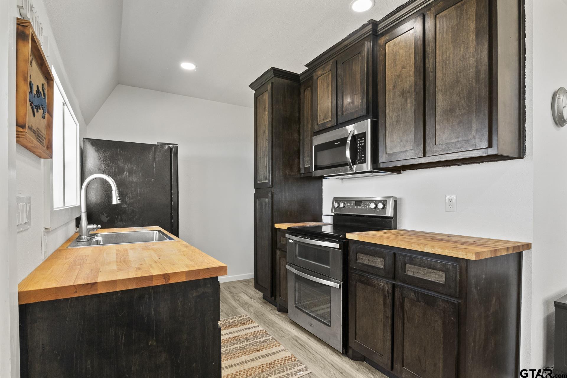 772 County Road 2417