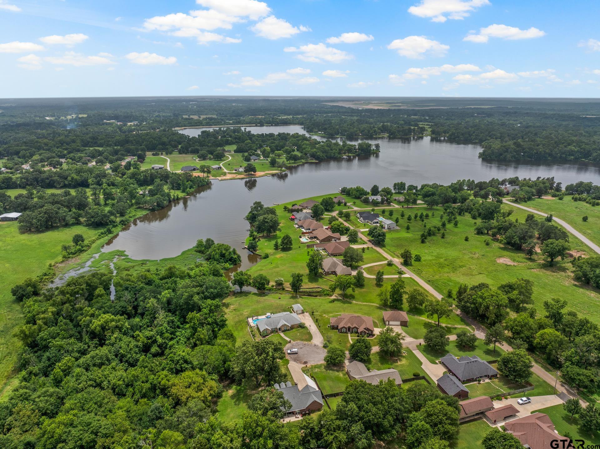 100 County Road 1132